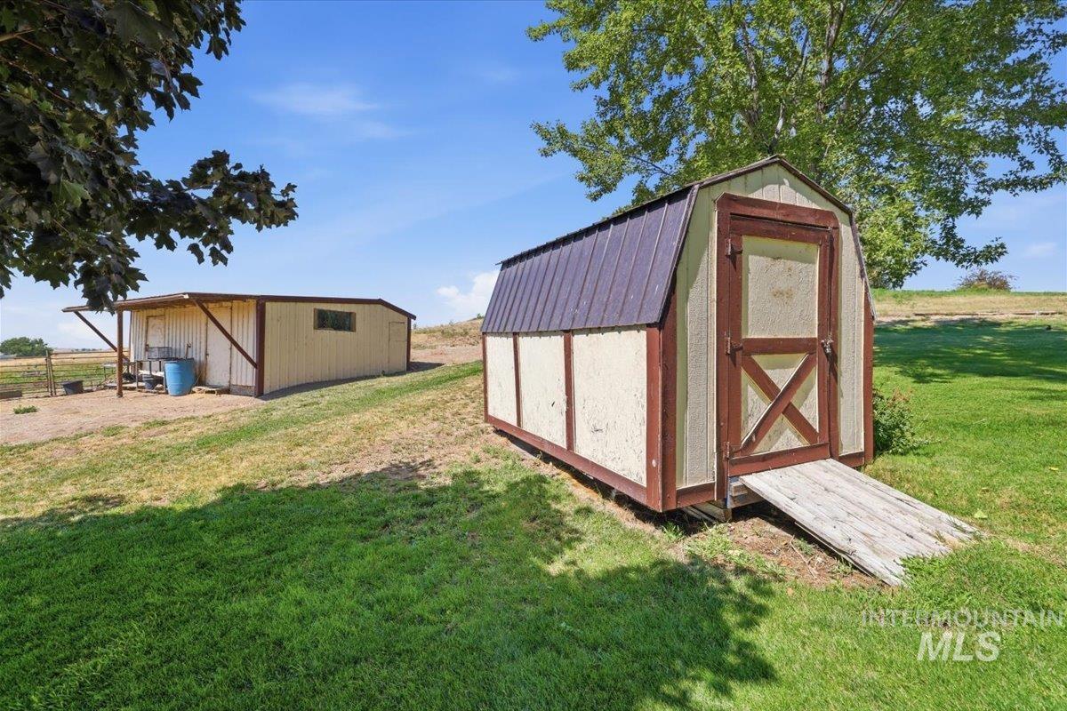 23519 Wamstad Rd Property Photo 41