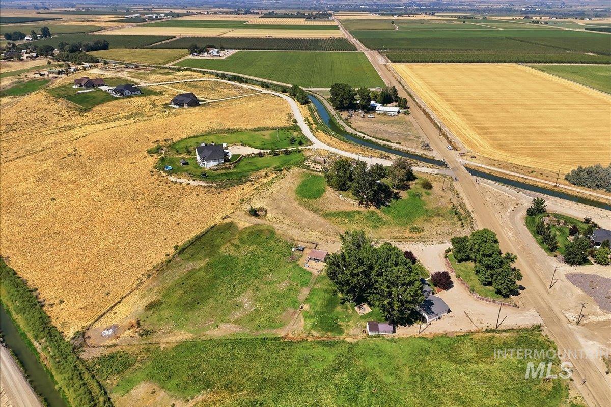 23519 Wamstad Rd Property Photo 46