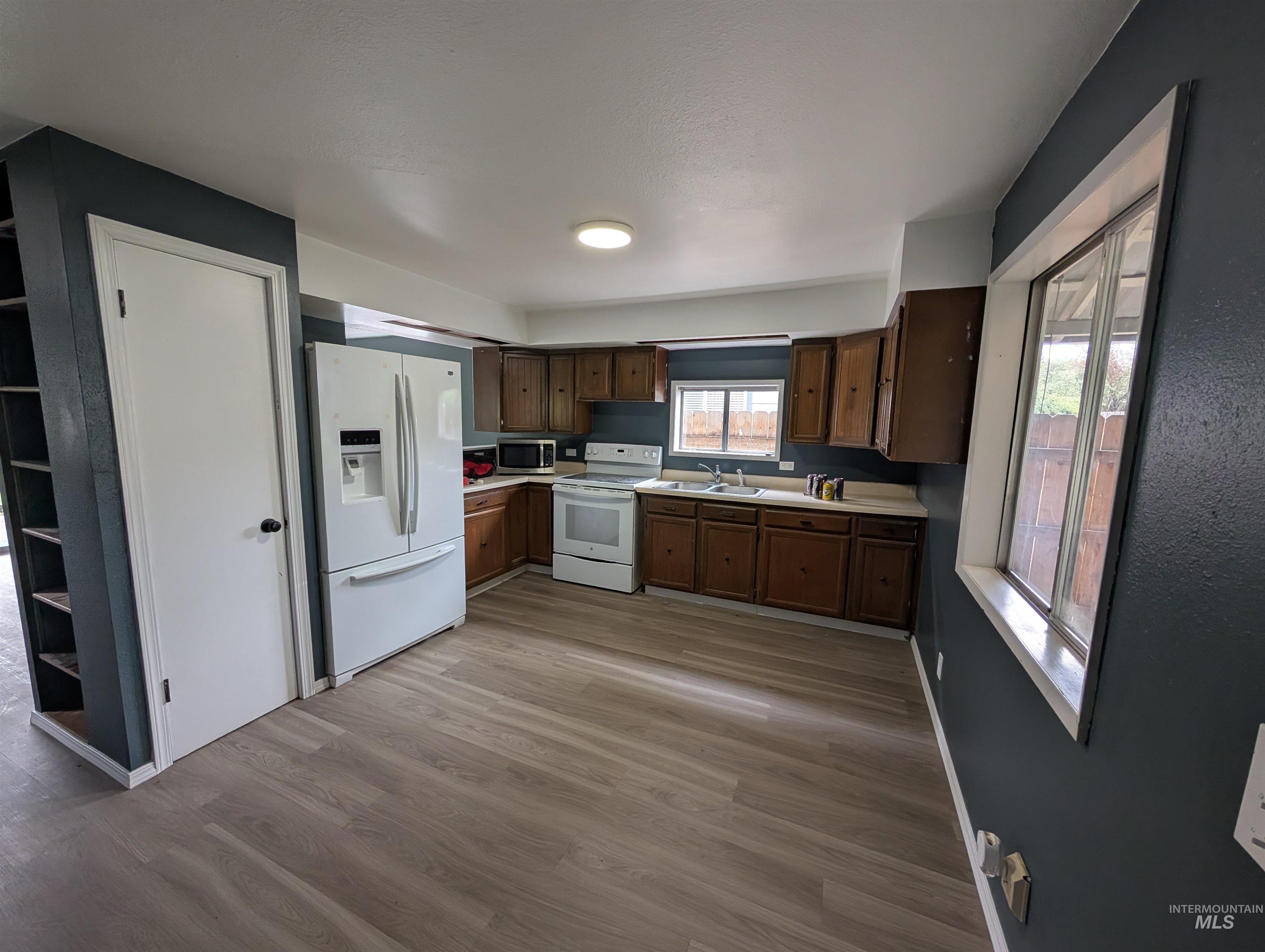 917 Nickel Street Property Photo 4
