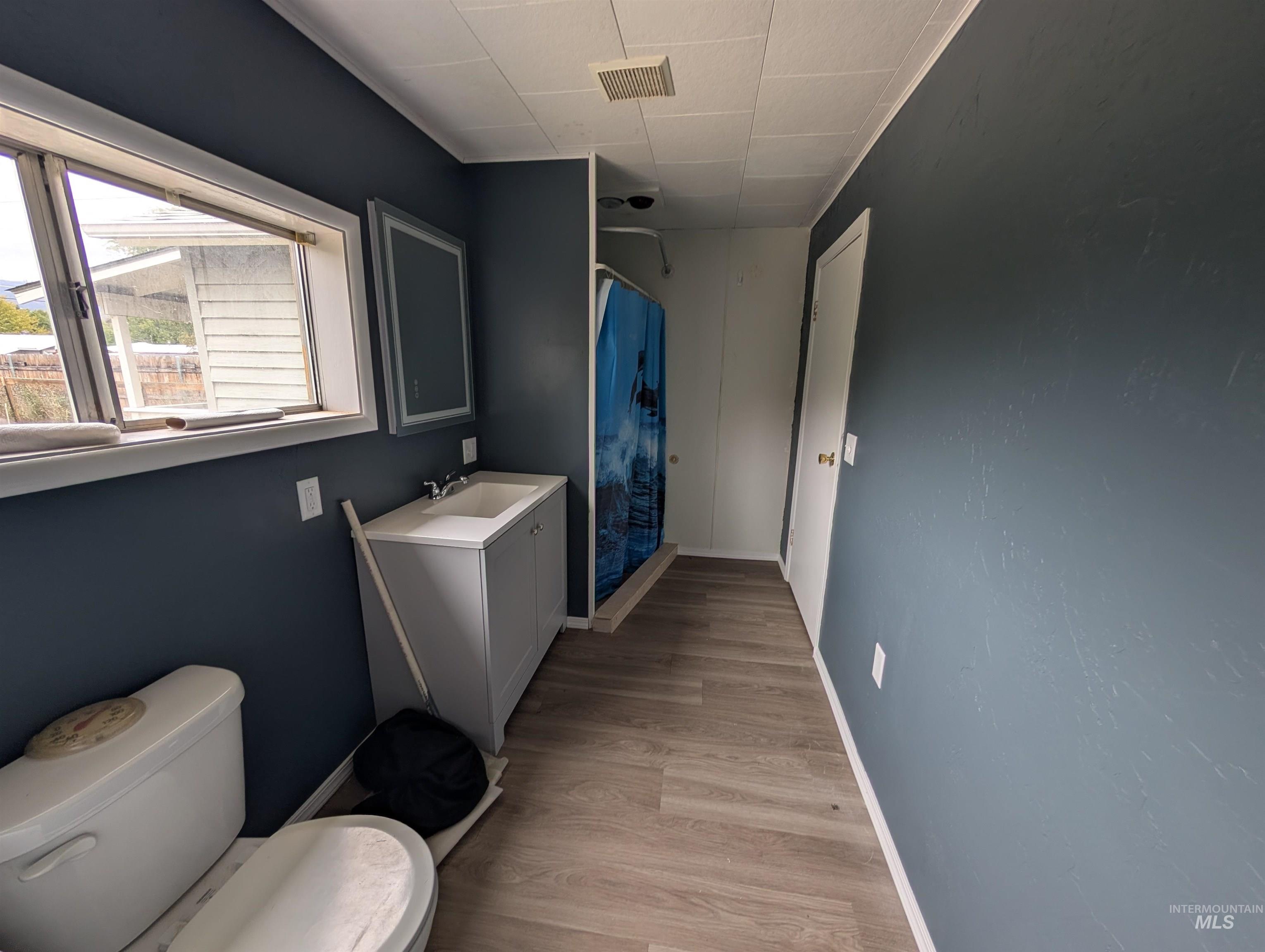 917 Nickel Street Property Photo 7