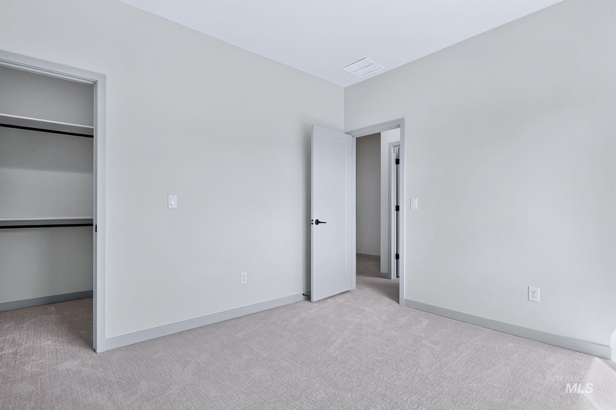 10173 W Southerland Dr Property Photo 41