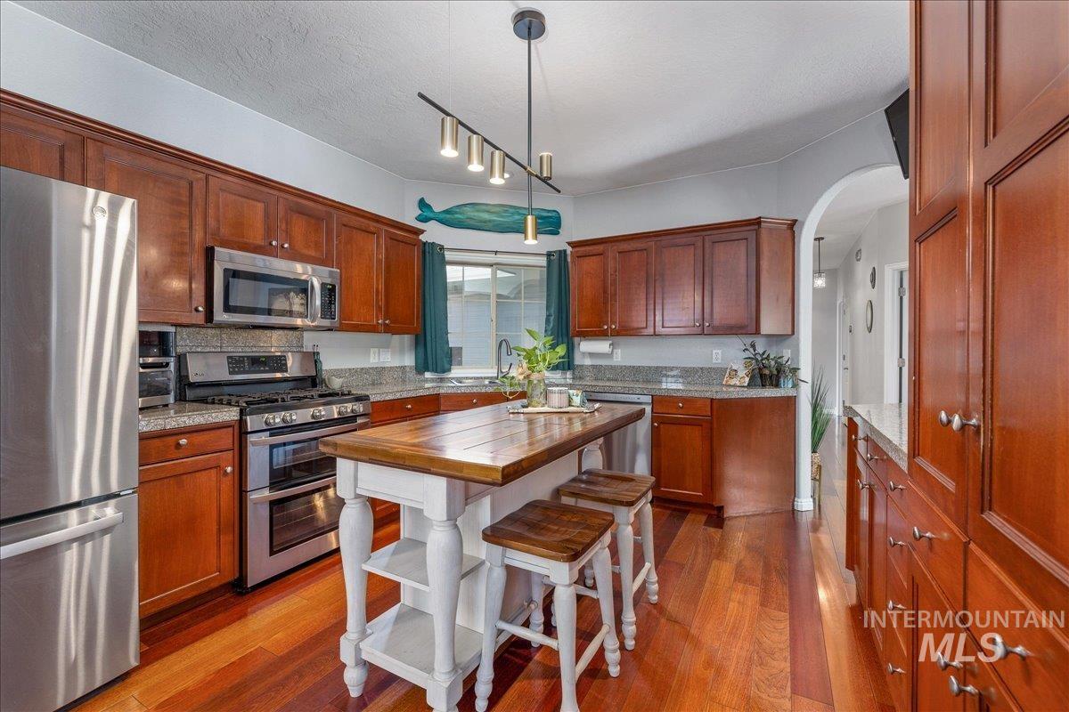 9752 W Bridgegate St Property Photo 11