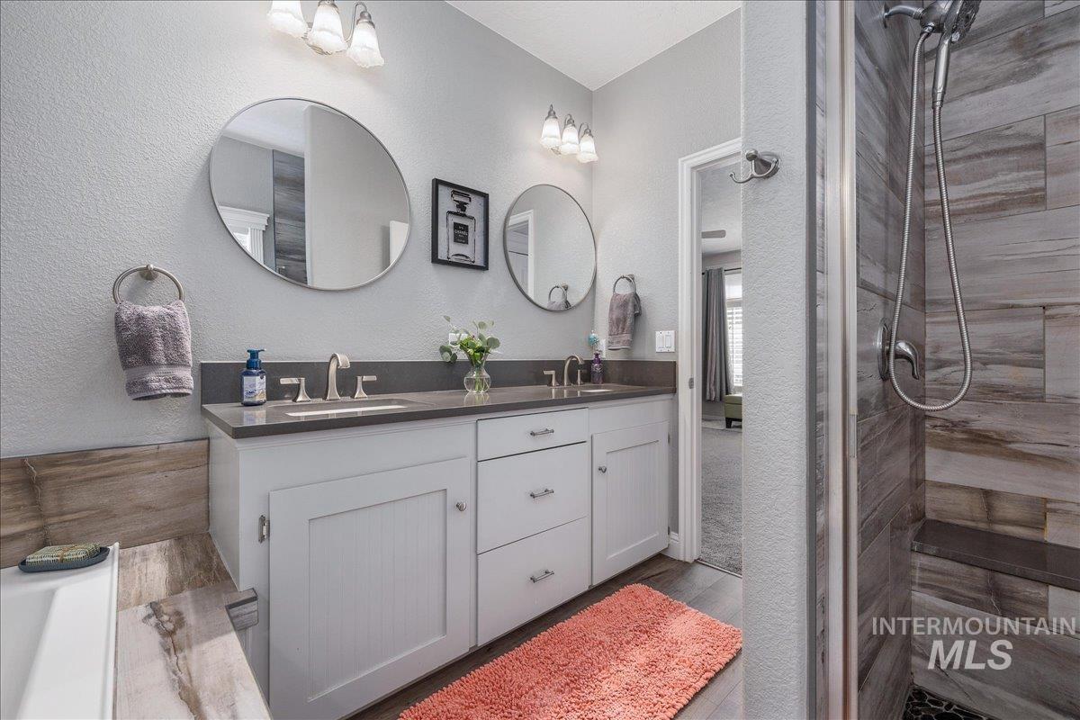 9752 W Bridgegate St Property Photo 24