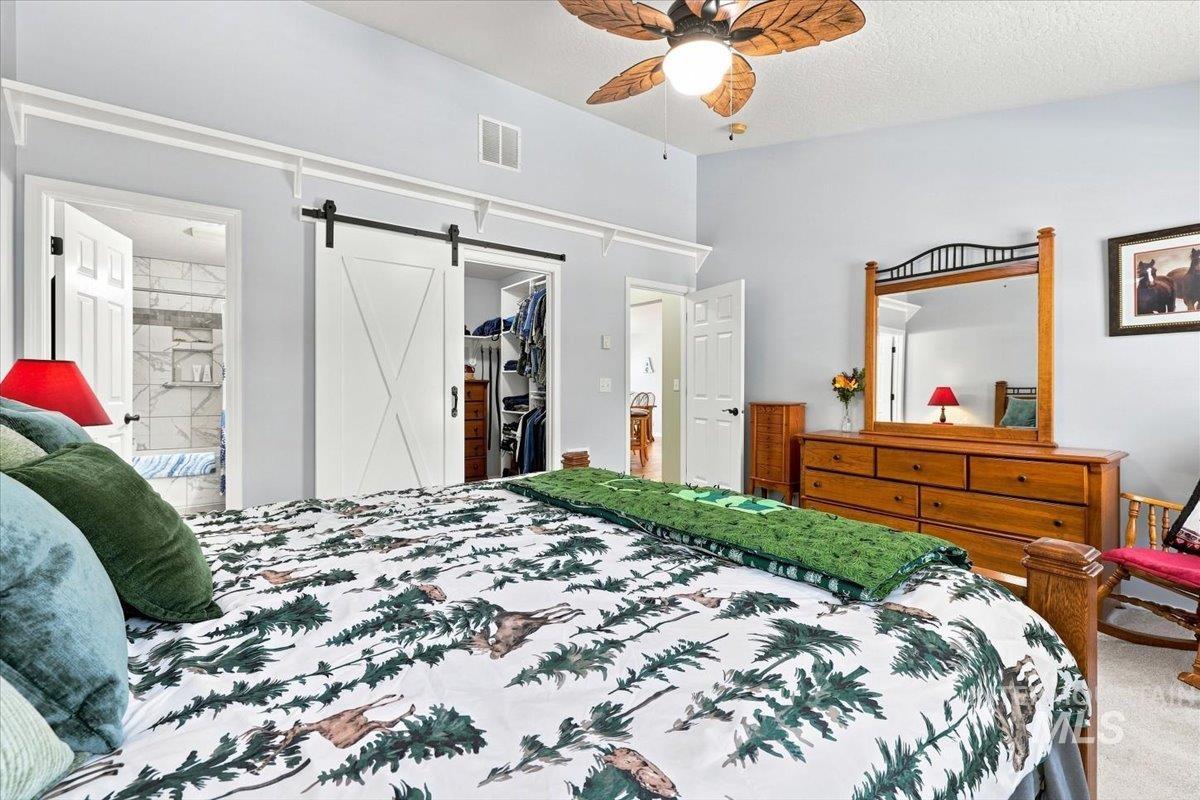 2336 Lower Pond Lane Property Photo 15