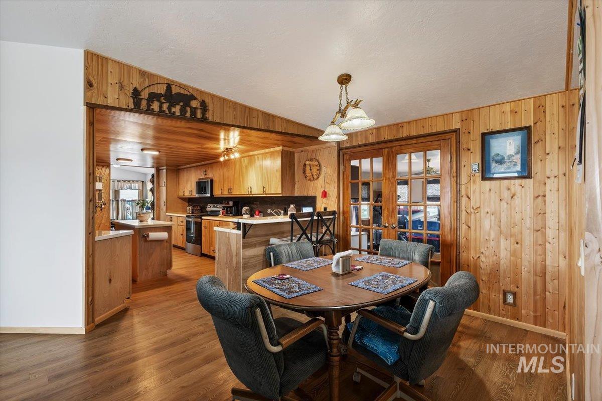 8105 State Hwy 78 Property Photo 4
