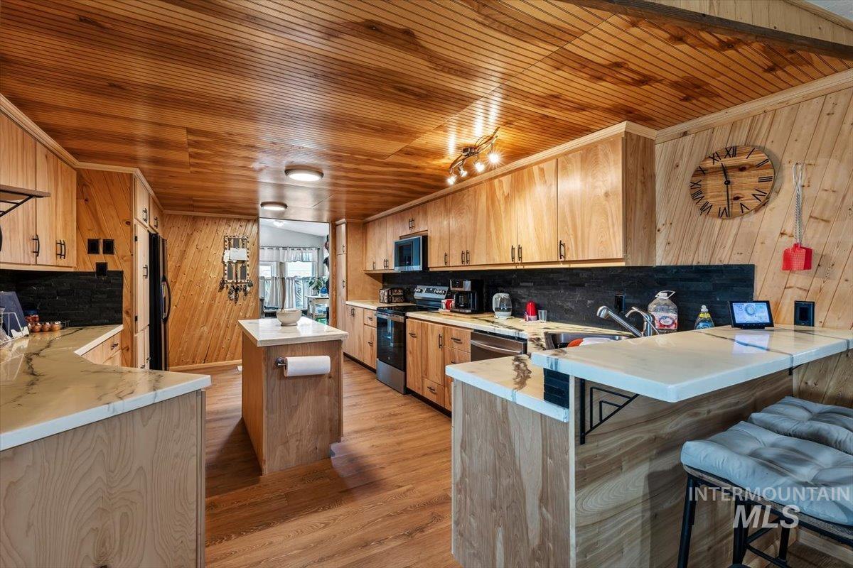8105 State Hwy 78 Property Photo 6