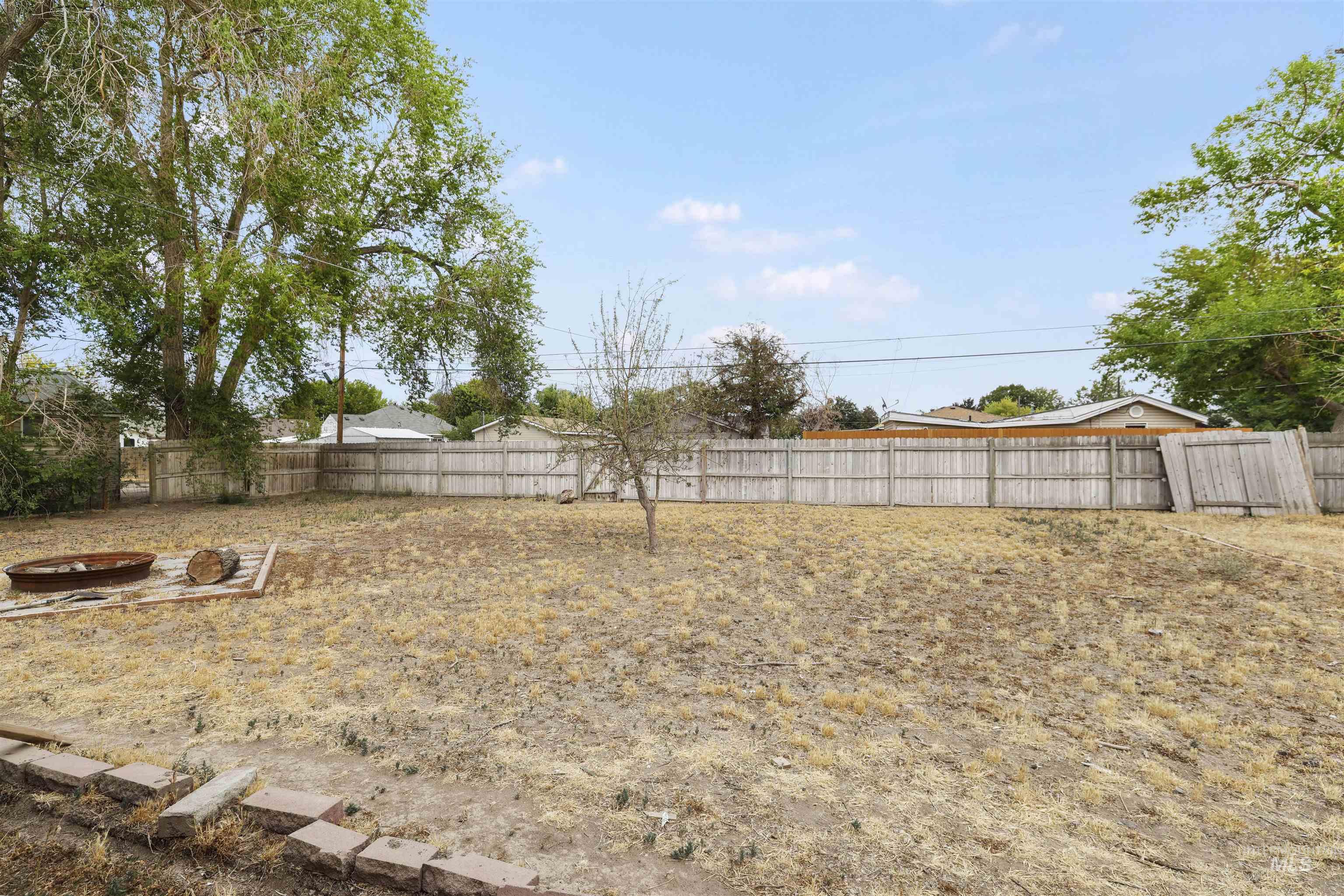 204 Harrison Street Property Photo 25
