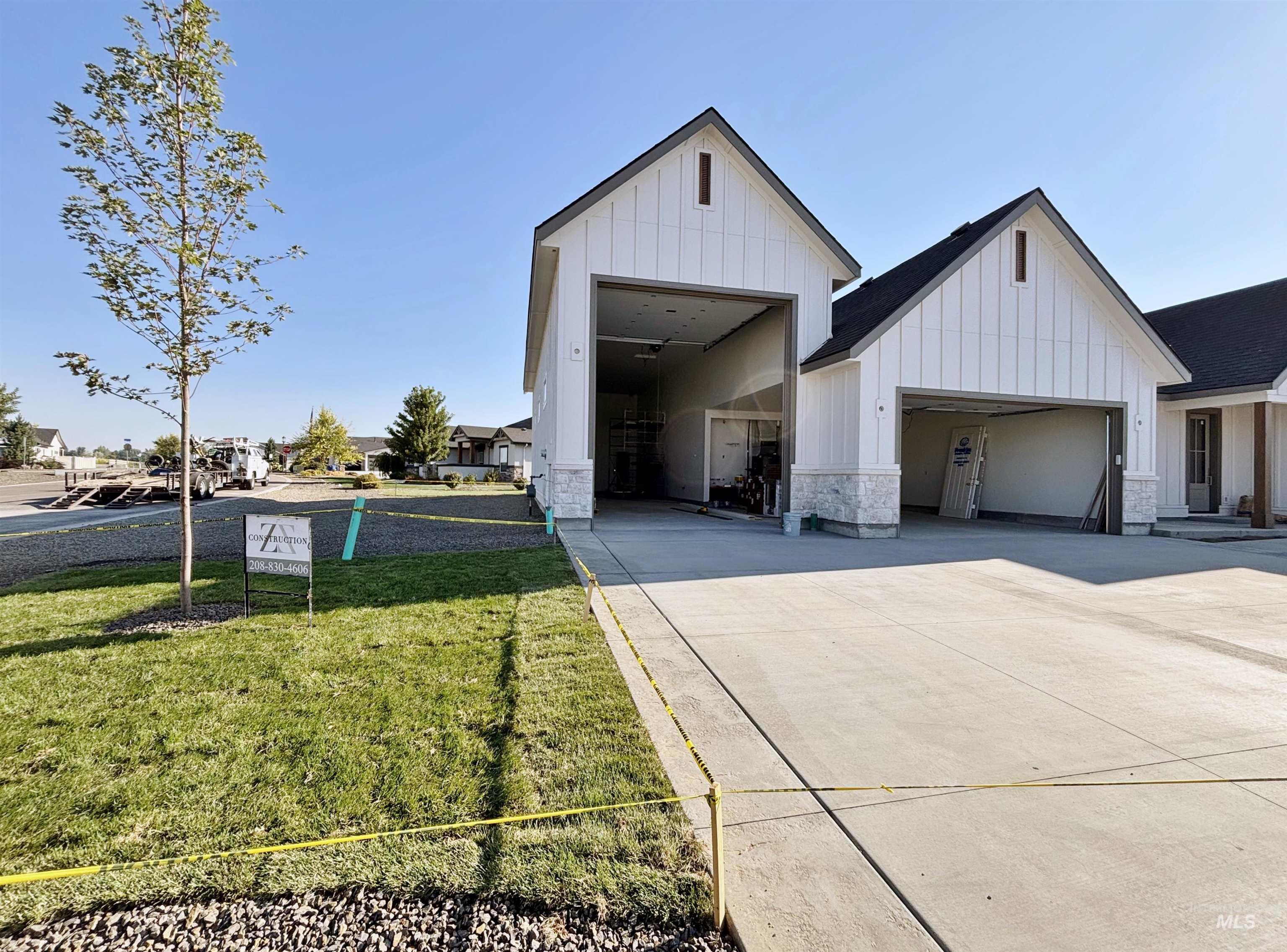 L8b1 Midberry Ct Property Photo 3