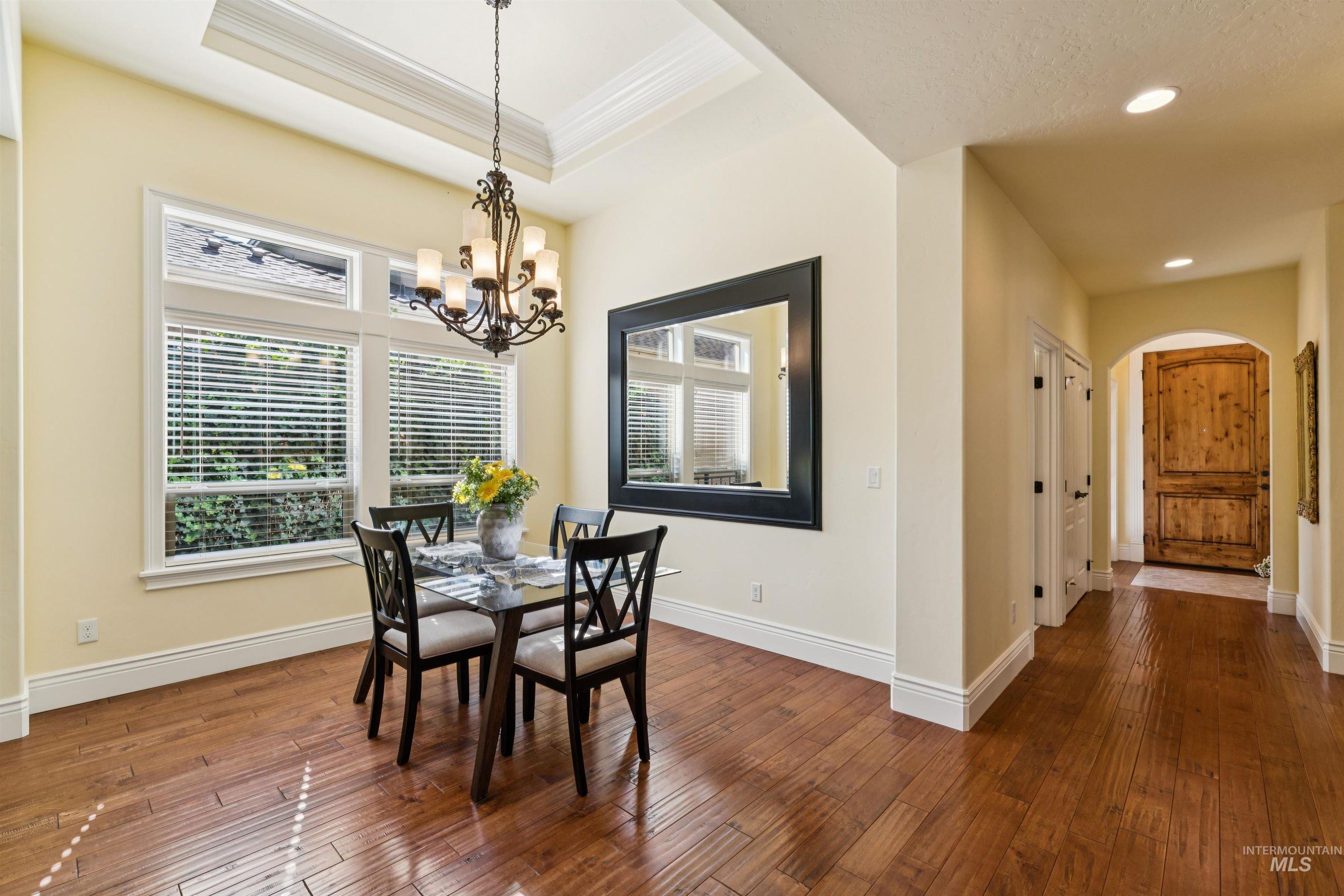 1614 W Par Ct Property Photo 9