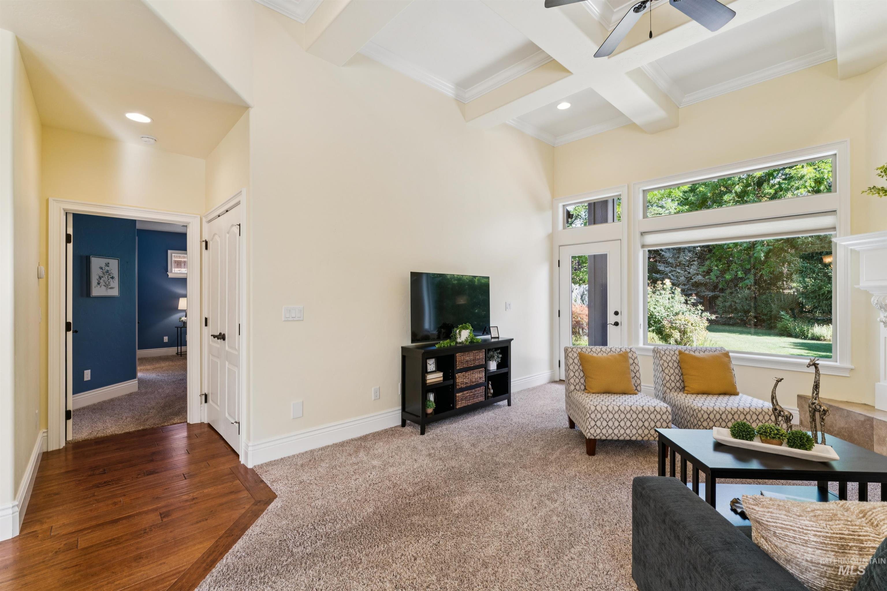 1614 W Par Ct Property Photo 15