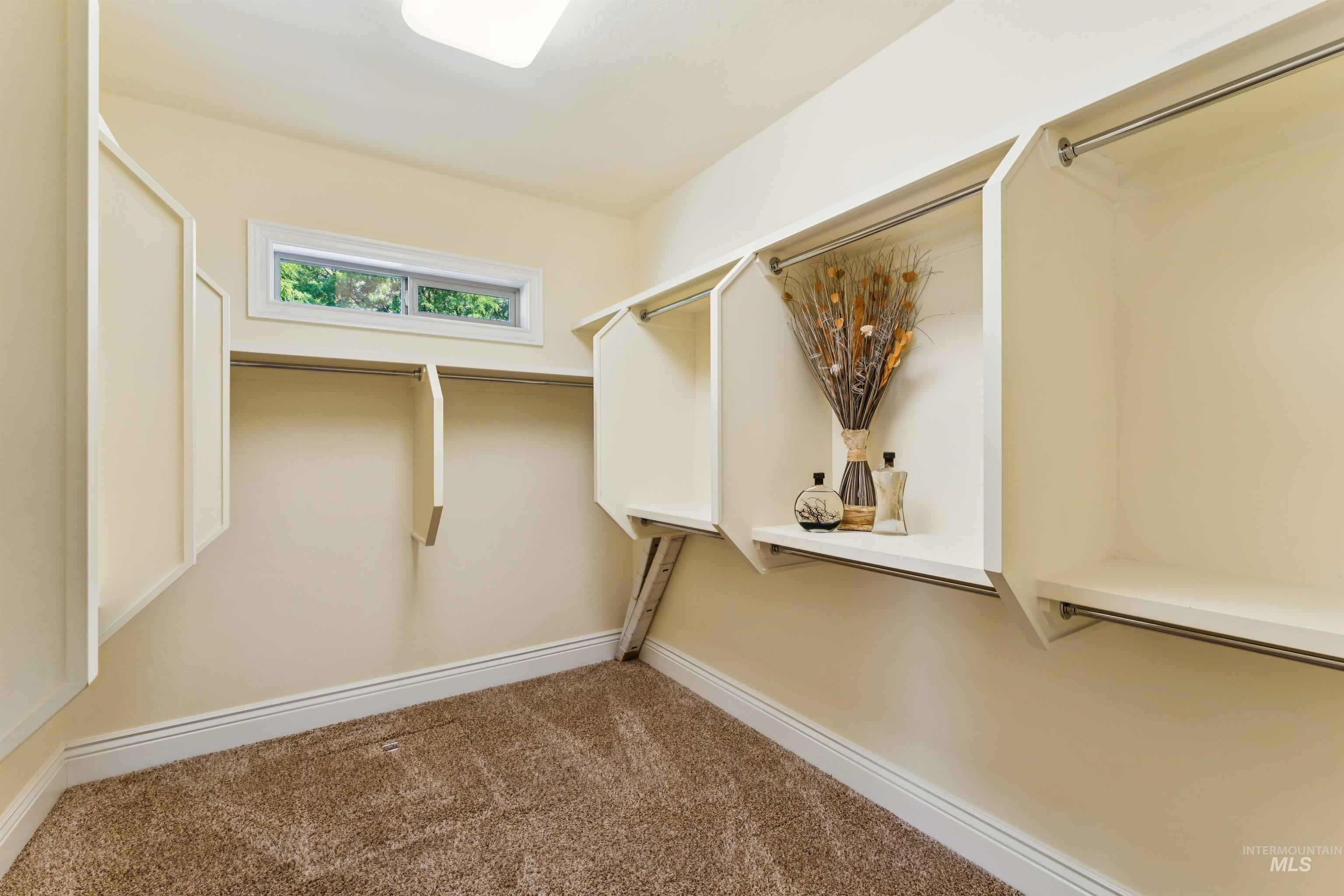 1614 W Par Ct Property Photo 23