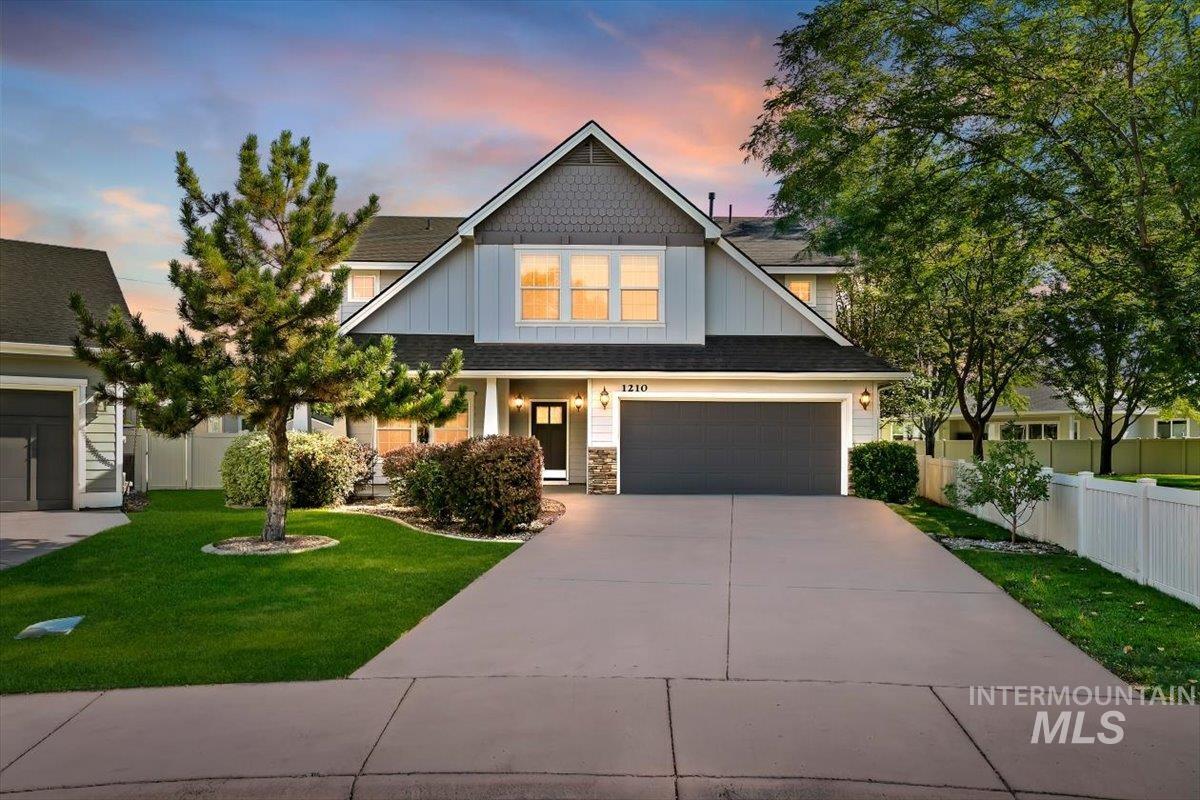 1210 W Cobblefield Property Photo 1