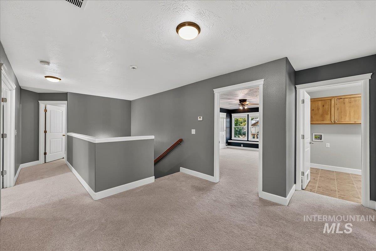 1210 W Cobblefield Property Photo 11