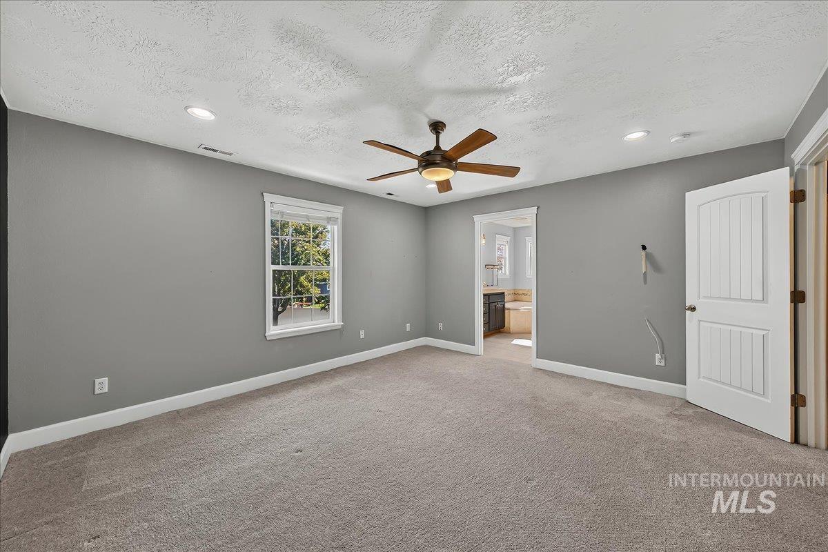 1210 W Cobblefield Property Photo 13