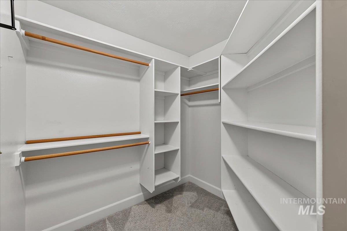 1210 W Cobblefield Property Photo 17
