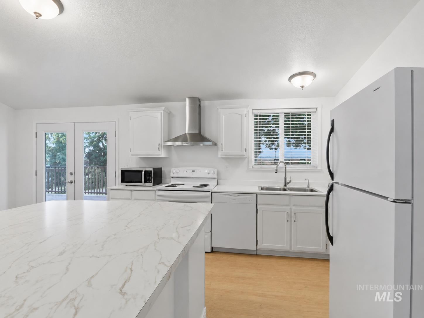 4940 W South Slope Rd Property Photo 15