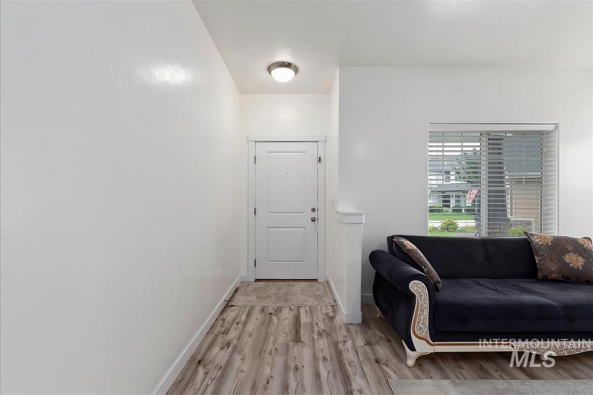 7364 W Spur Court Property Photo 2