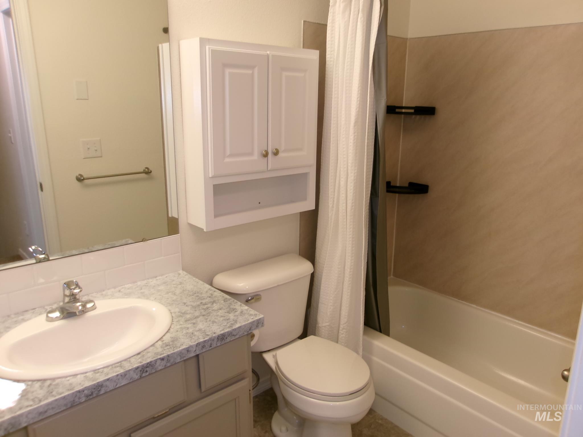 2807 Laurel Way Property Photo 13