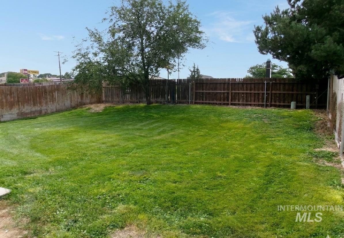 2807 Laurel Way Property Photo 16
