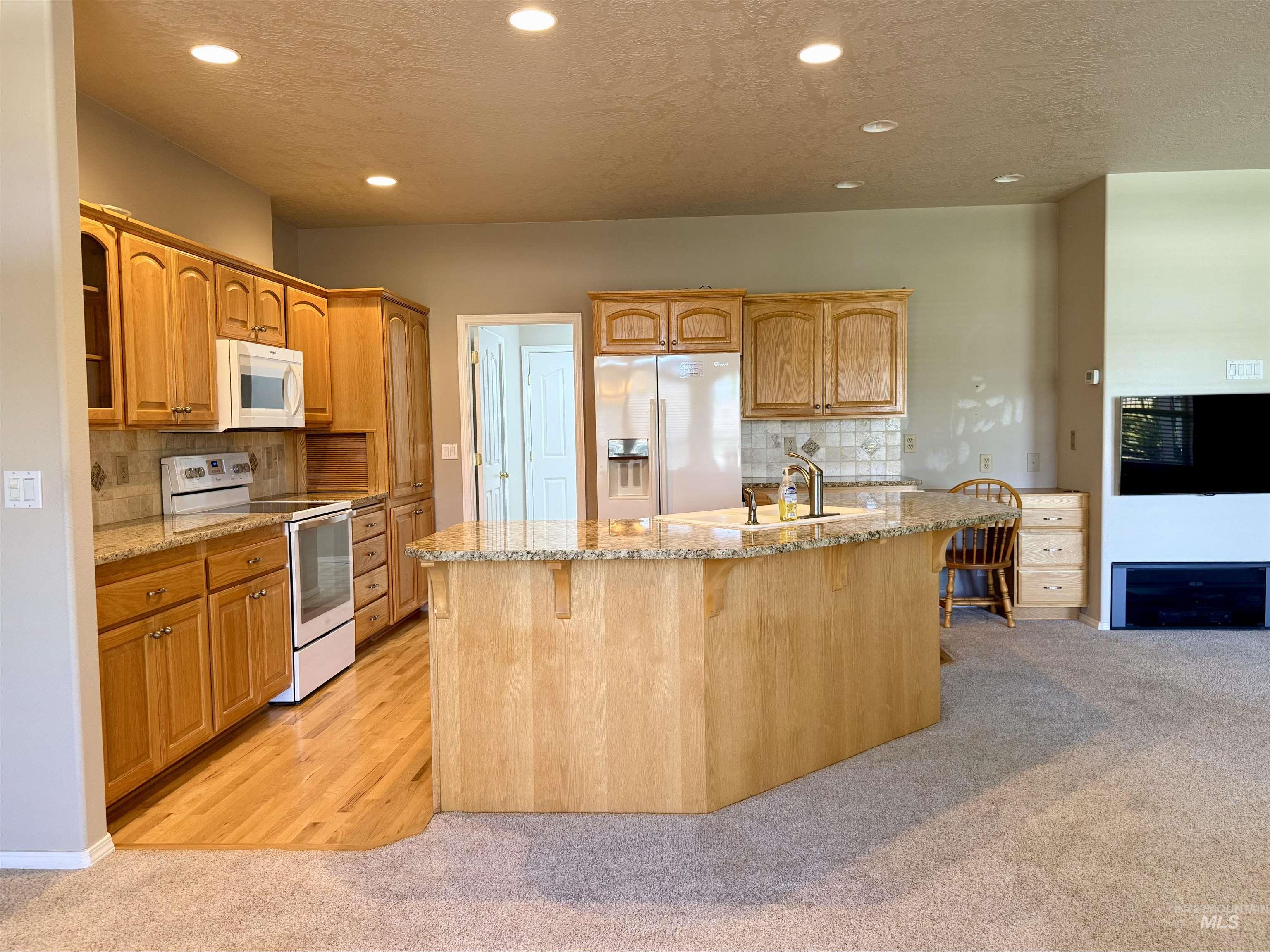 2918 E Green Canyon Dr Property Photo 10