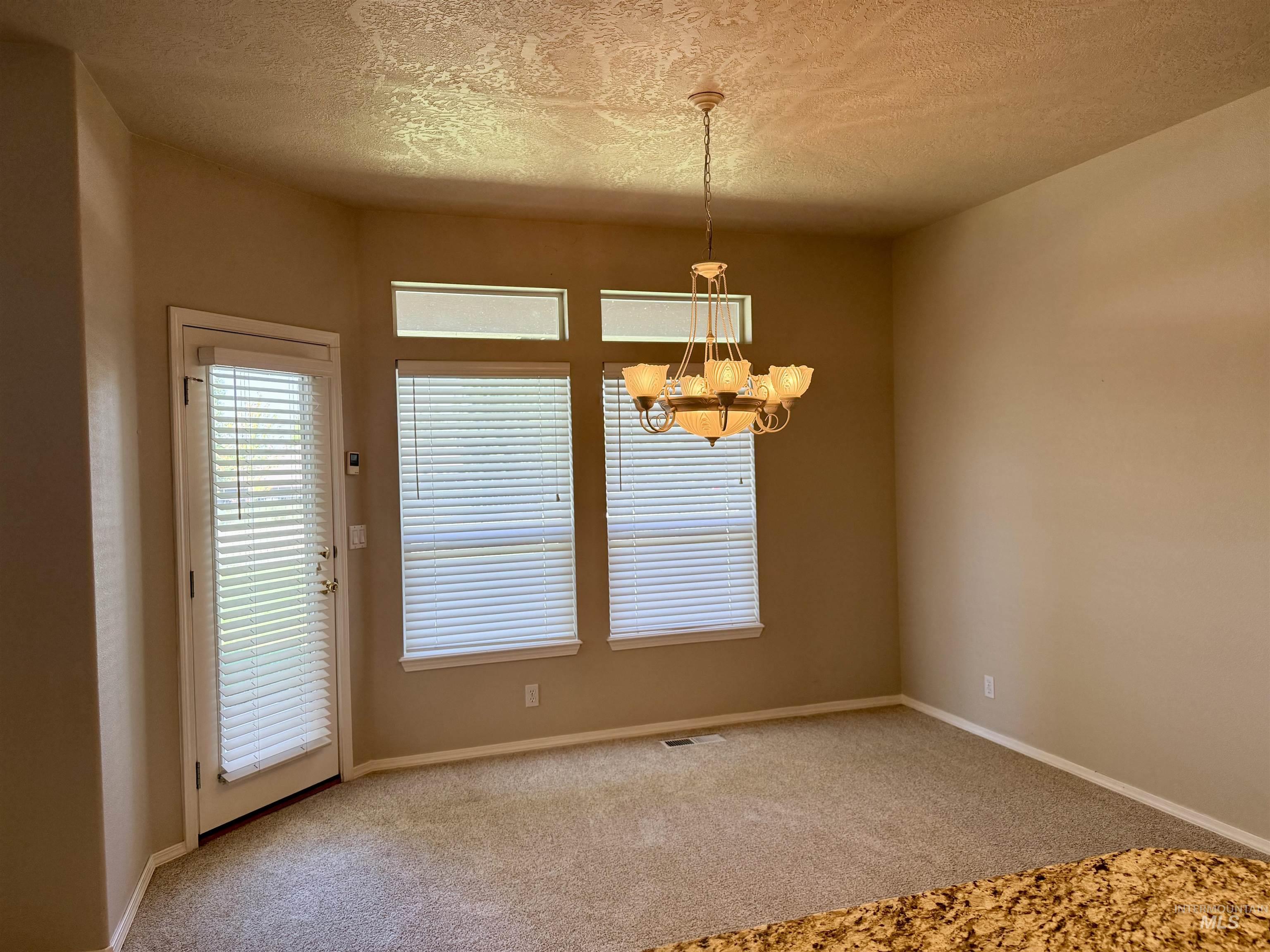 2918 E Green Canyon Dr Property Photo 16