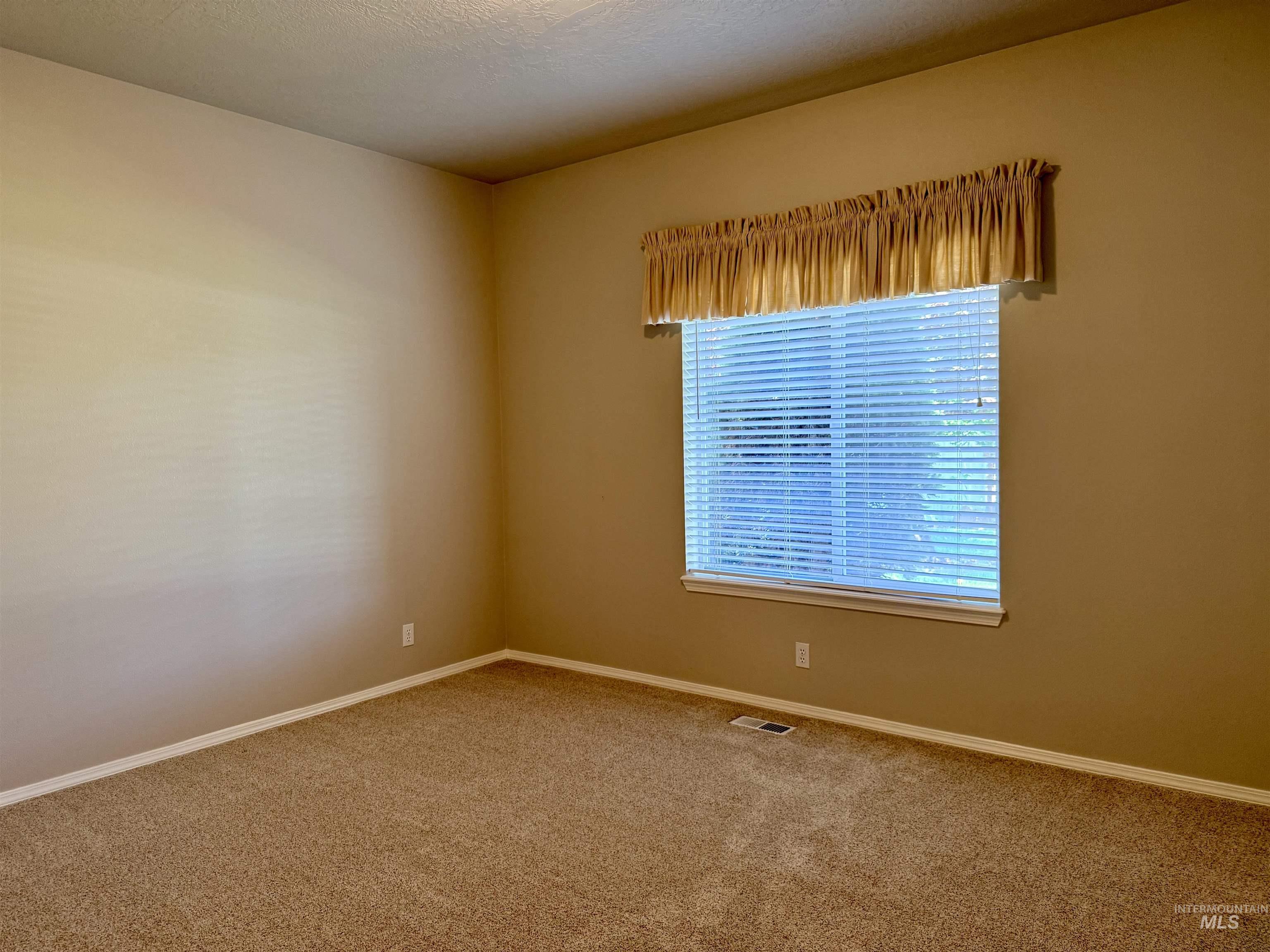 2918 E Green Canyon Dr Property Photo 31