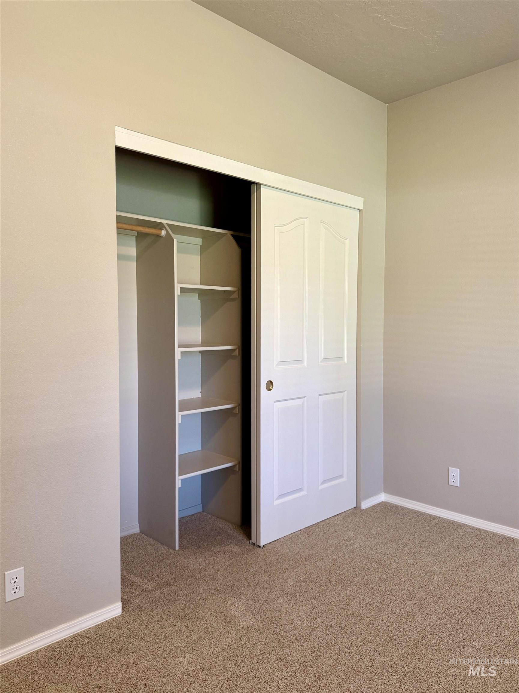 2918 E Green Canyon Dr Property Photo 32