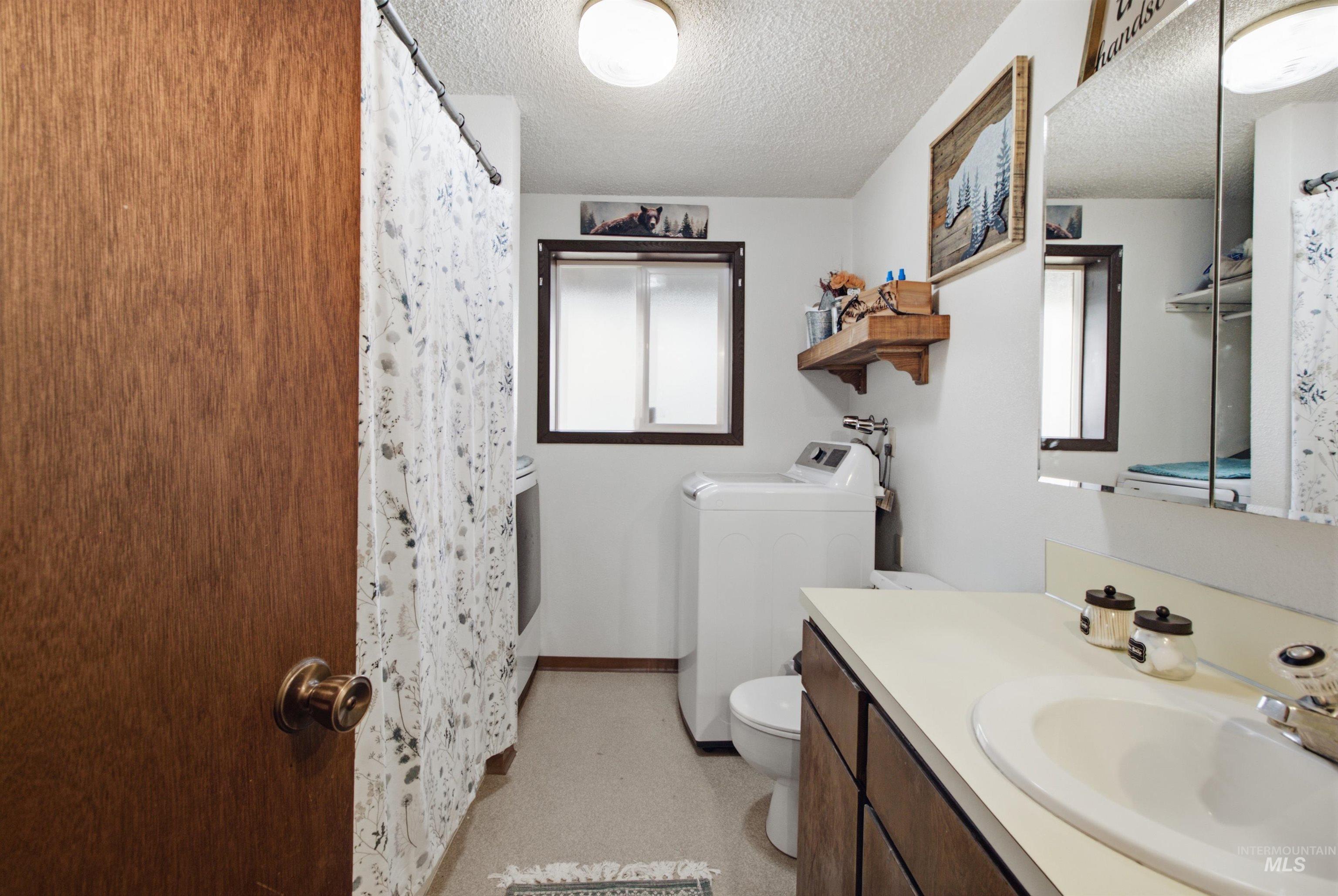 1232 &1232 1/2 Grelle Ave Property Photo 35