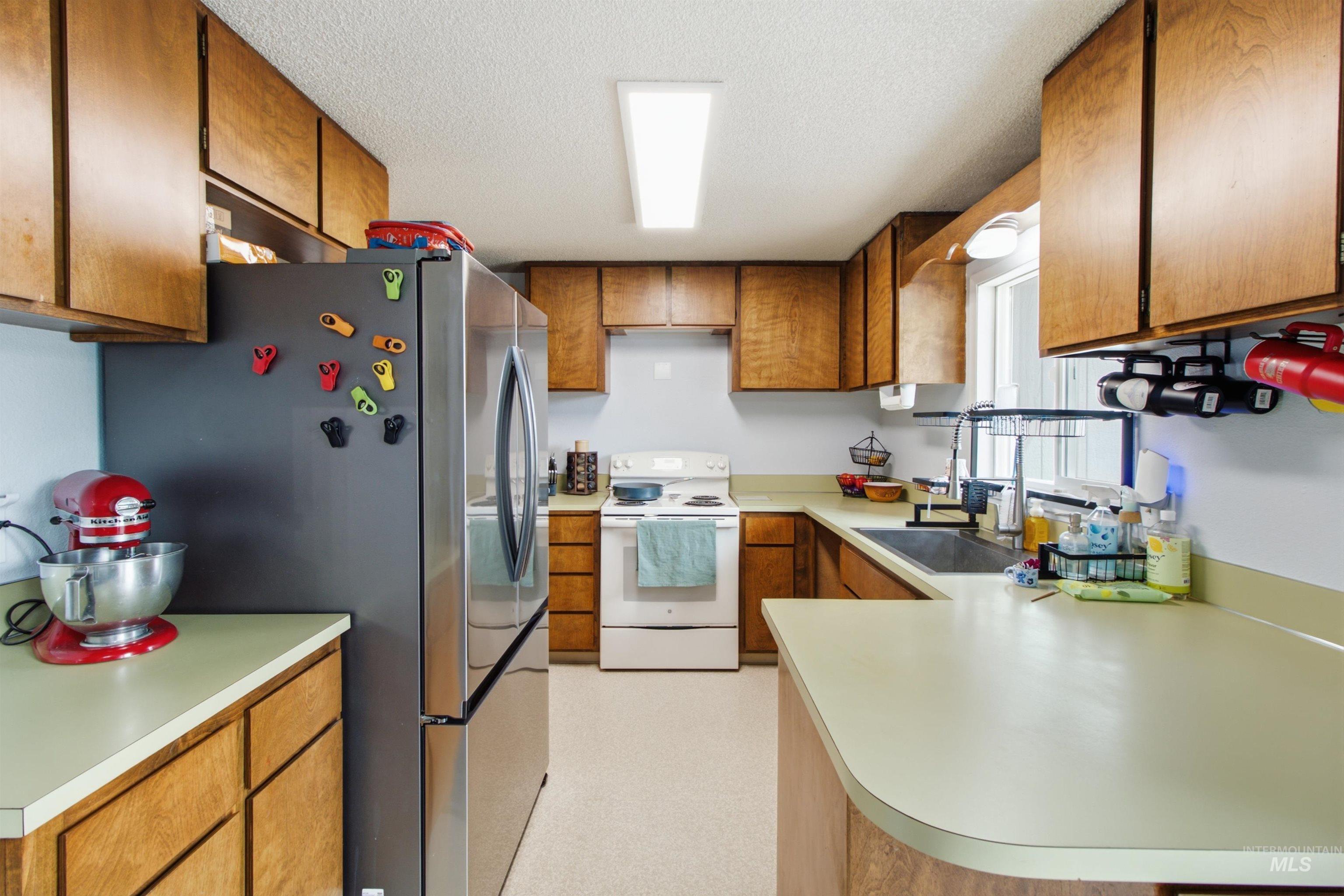 1232 &1232 1/2 Grelle Ave Property Photo 42