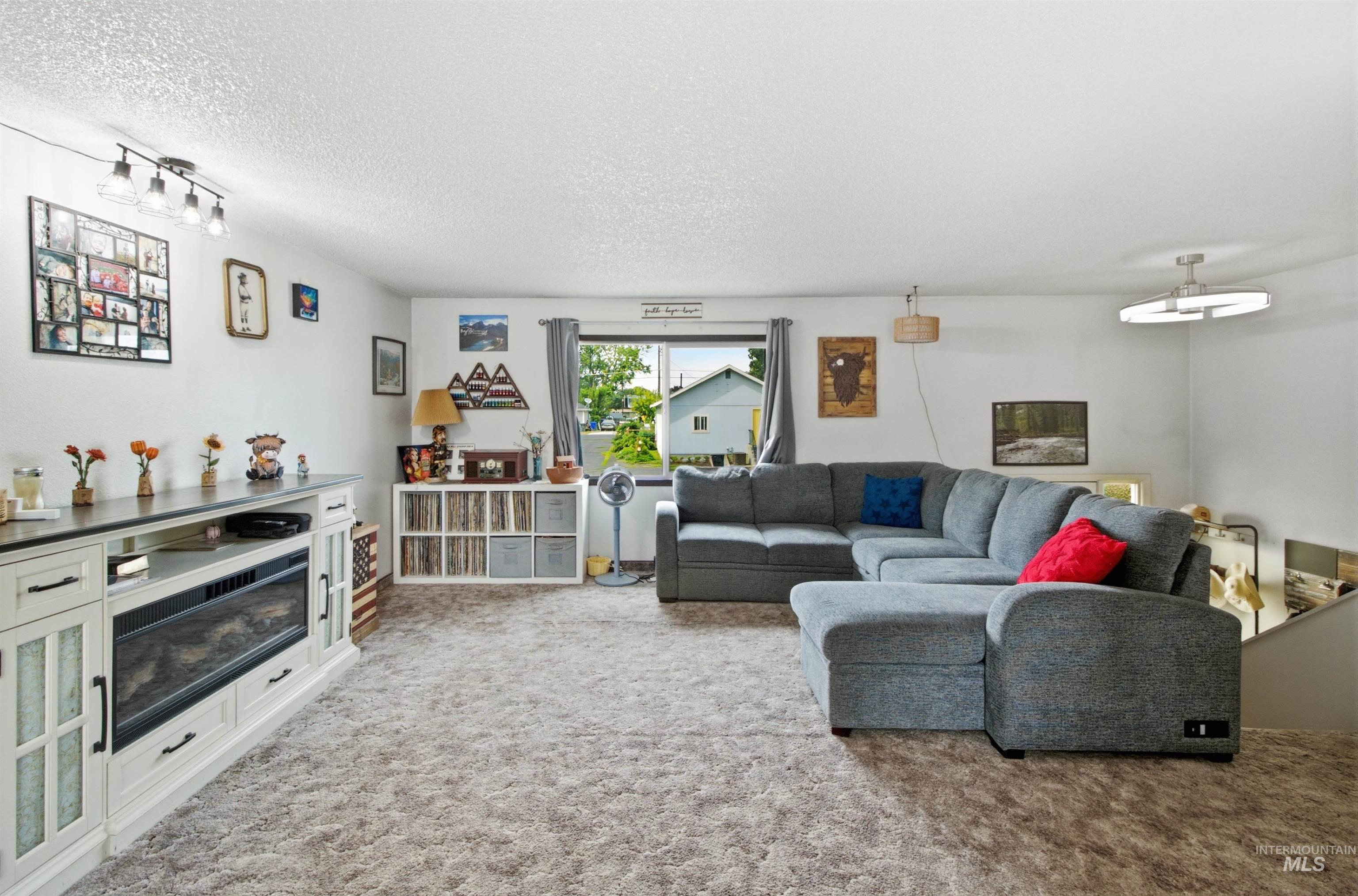 1232 &1232 1/2 Grelle Ave Property Photo 45