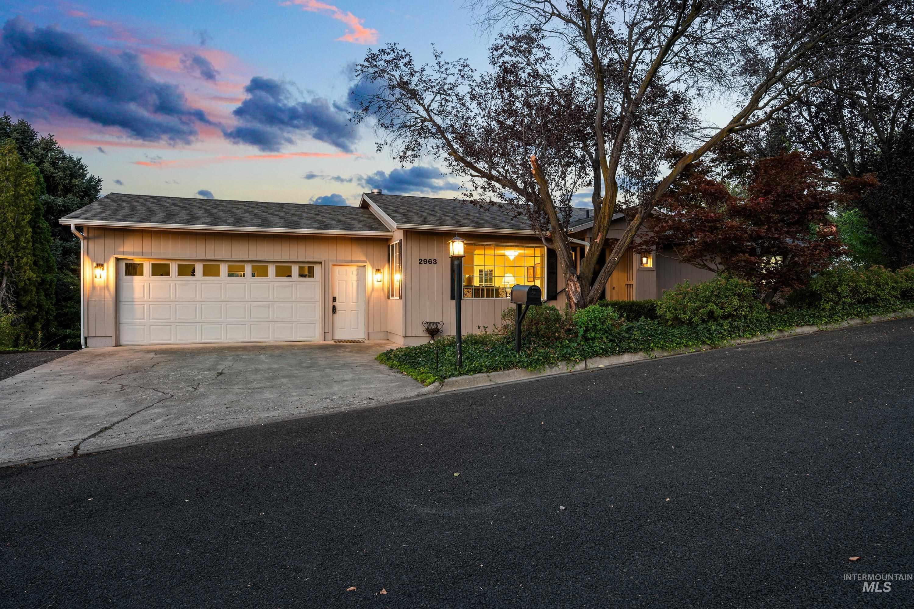2963 Mayfair Ridge Property Photo 49