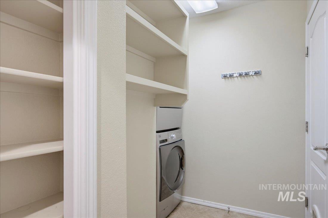 403 W Arizona Ln Property Photo 25