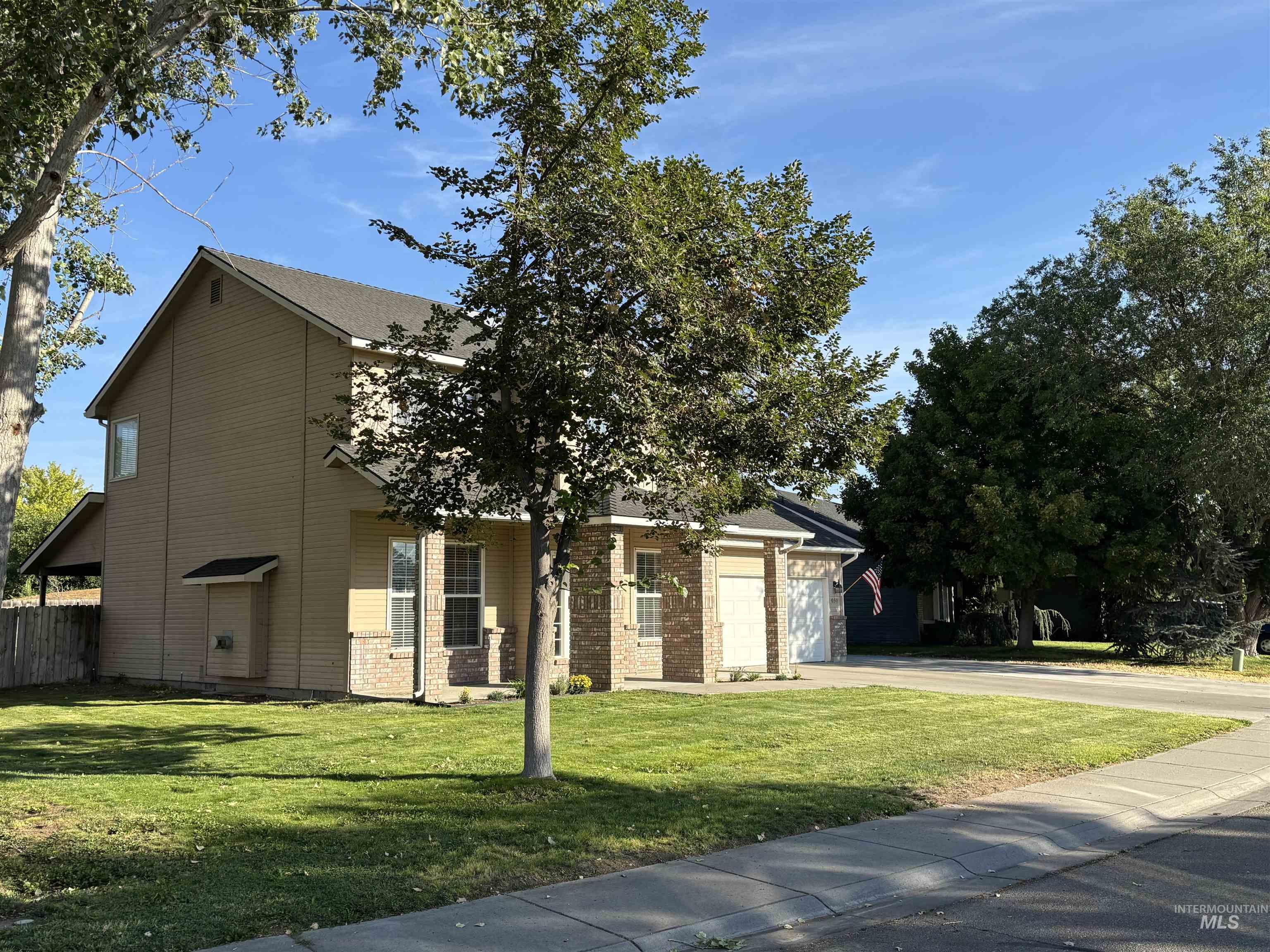 650 Teton Drive Property Photo 4