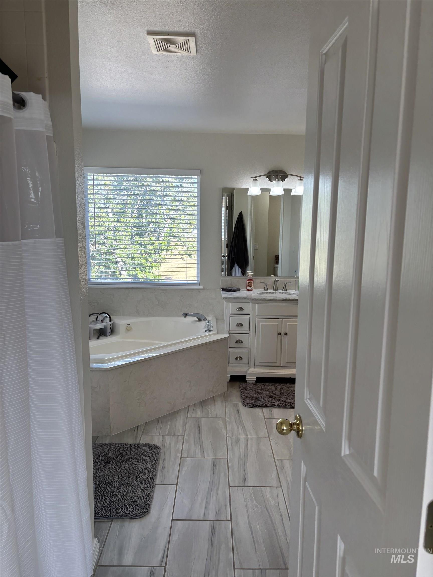 650 Teton Drive Property Photo 36