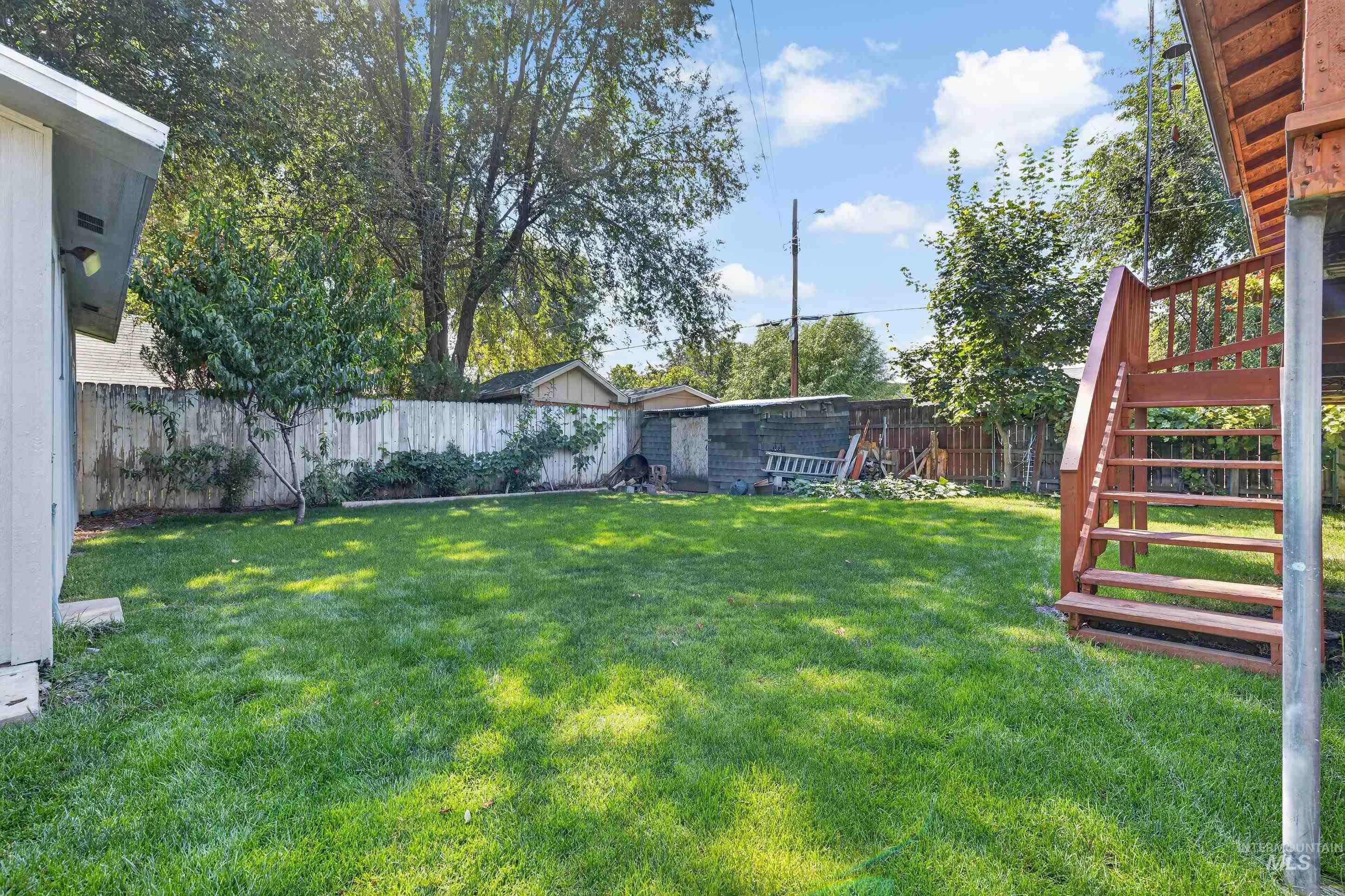 516 N Kimball Ave Property Photo 24