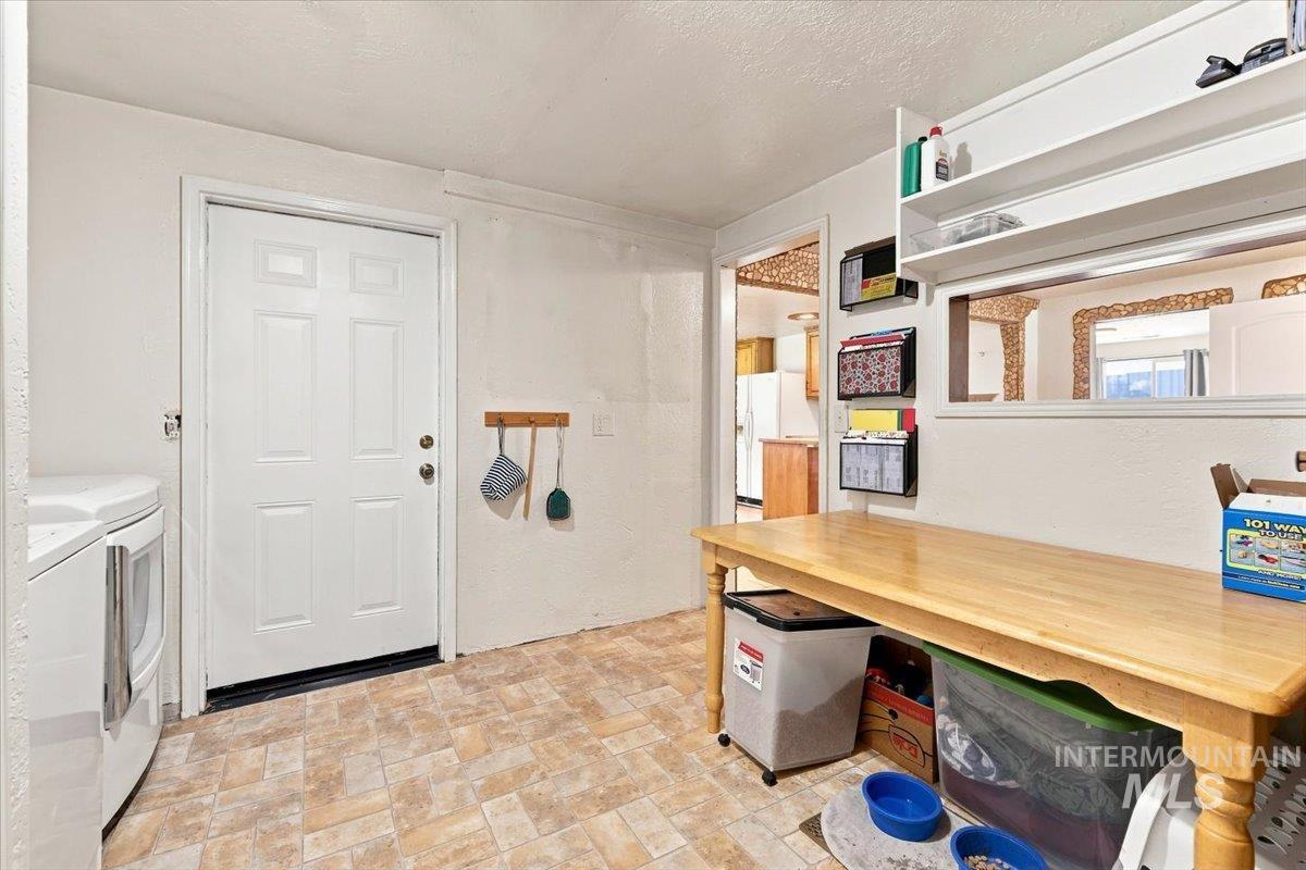 12648 S Sonora Ave Property Photo 46