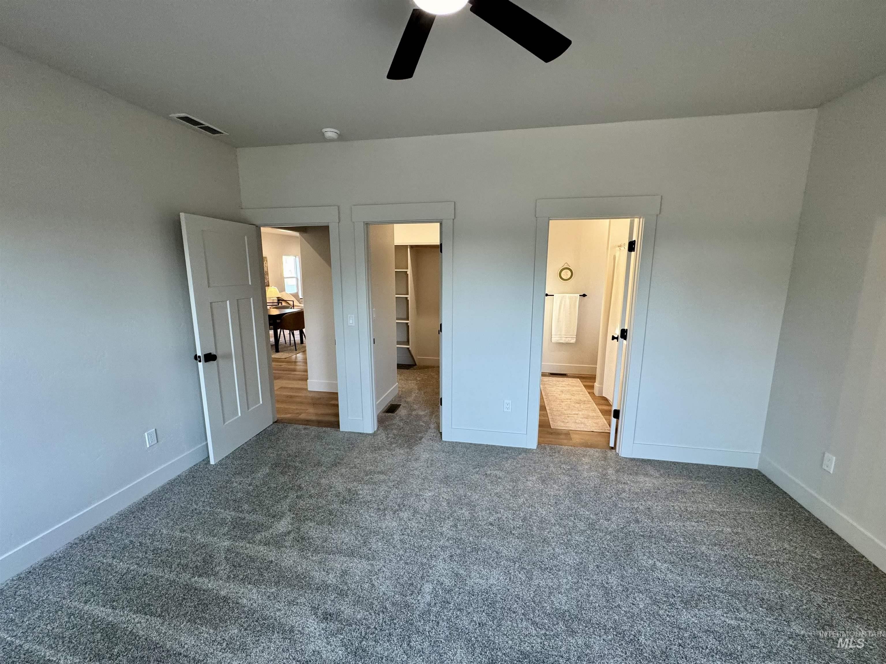 455 E C Avenue Property Photo 9