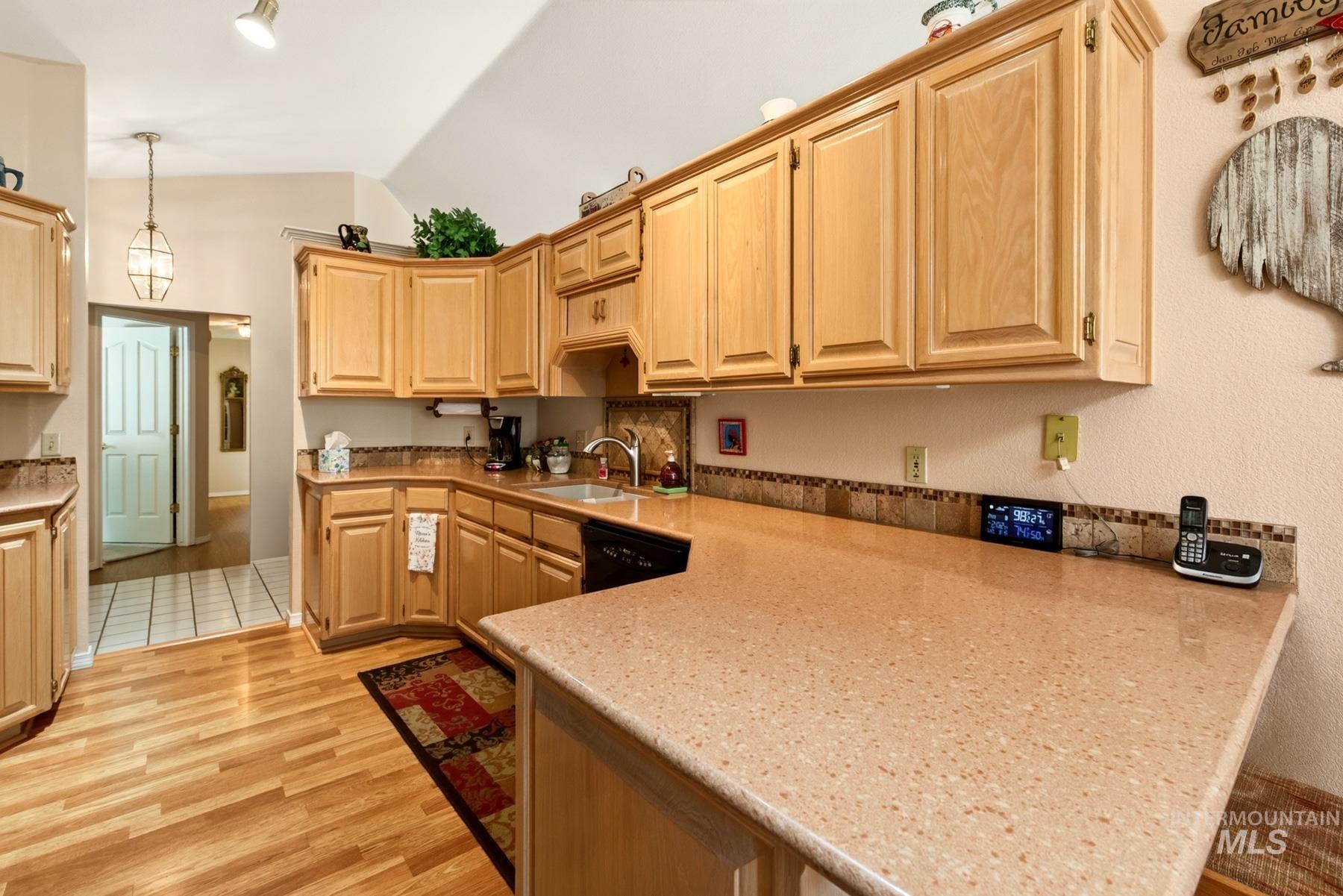 3604 N 39th St Property Photo 16