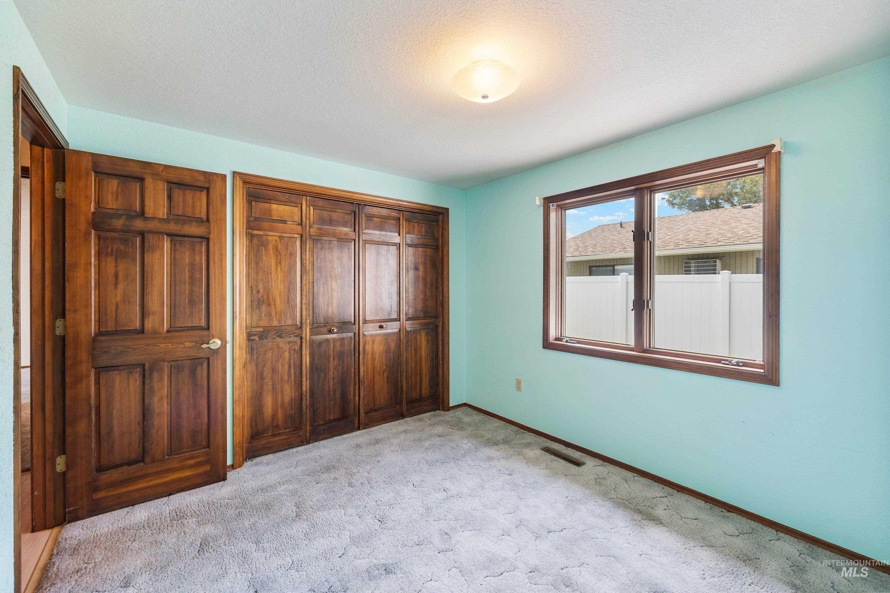 1518 S Kimball Ave Property Photo 14