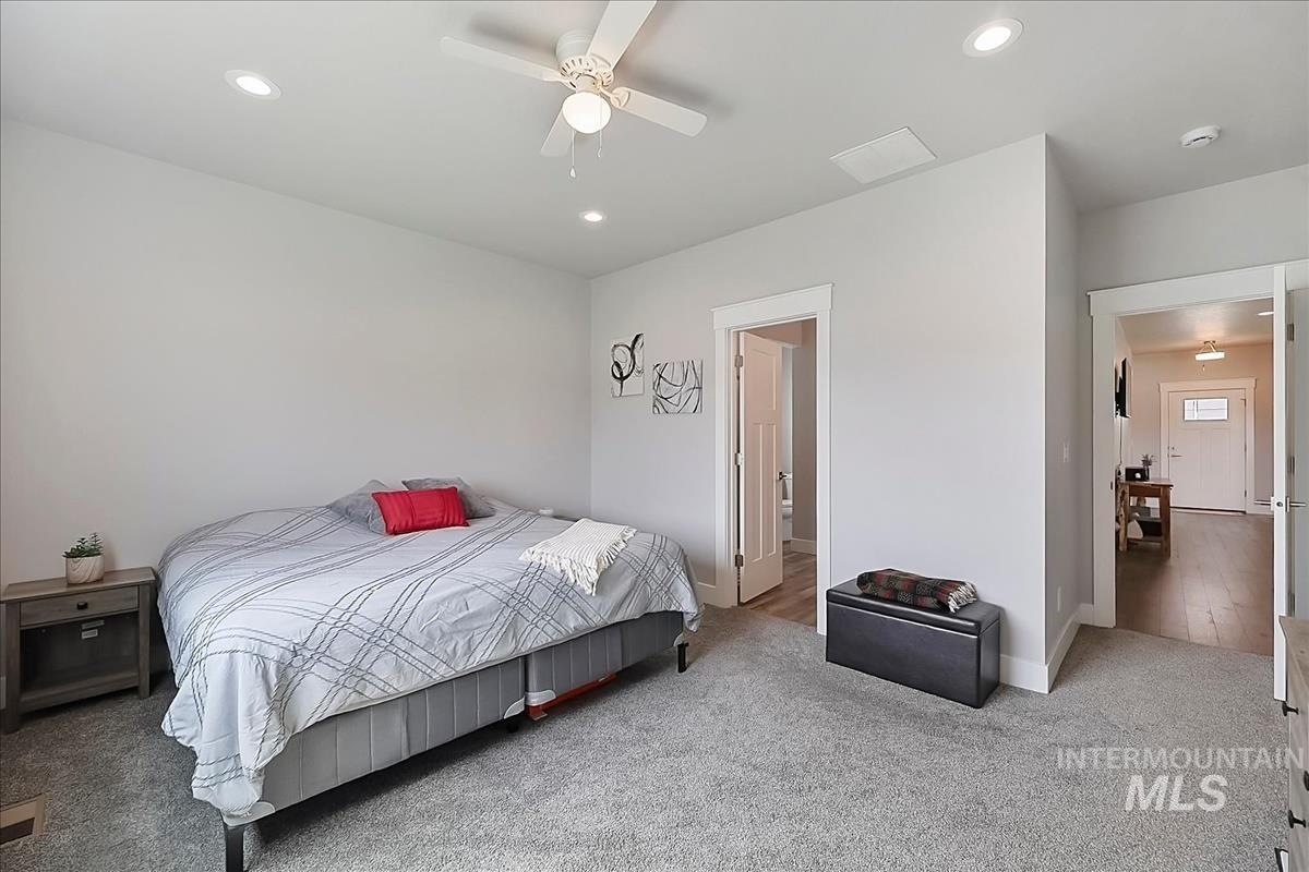 740 Sawgrass Court Property Photo 18