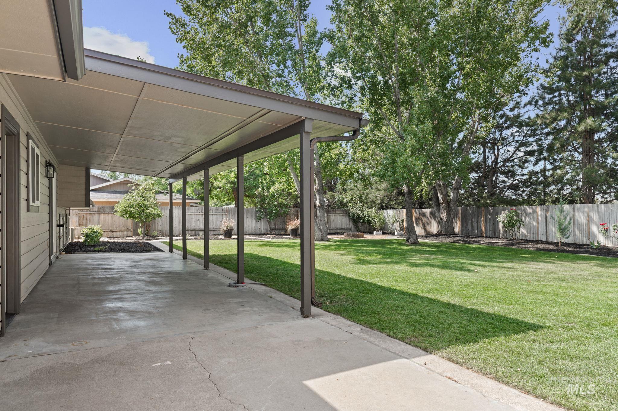 1675 S Country Terrace Way Property Photo 34