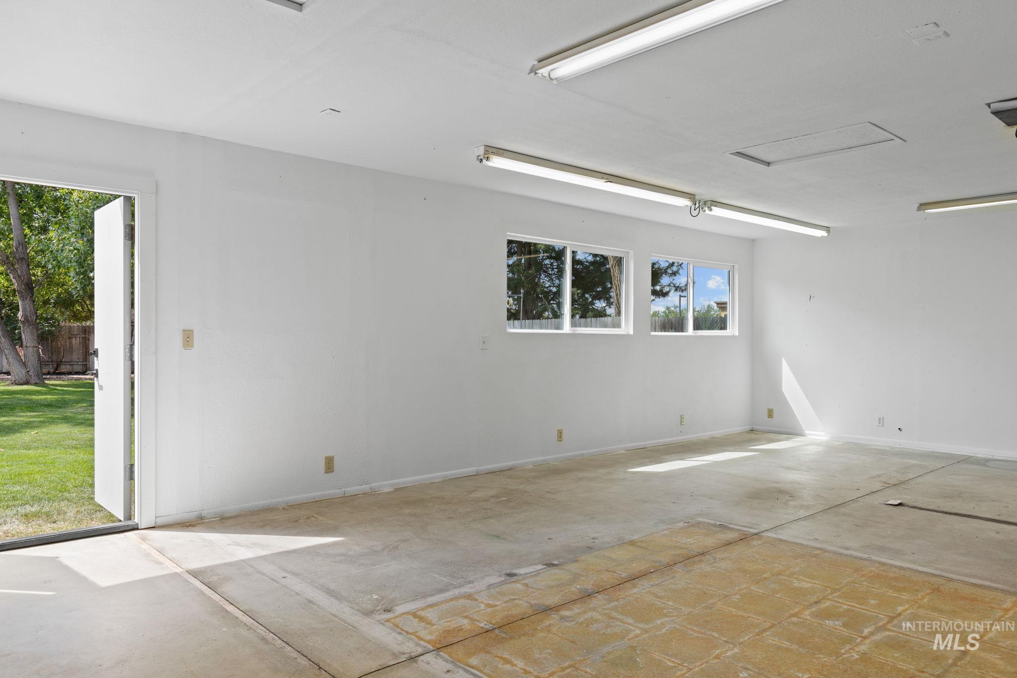 1675 S Country Terrace Way Property Photo 41