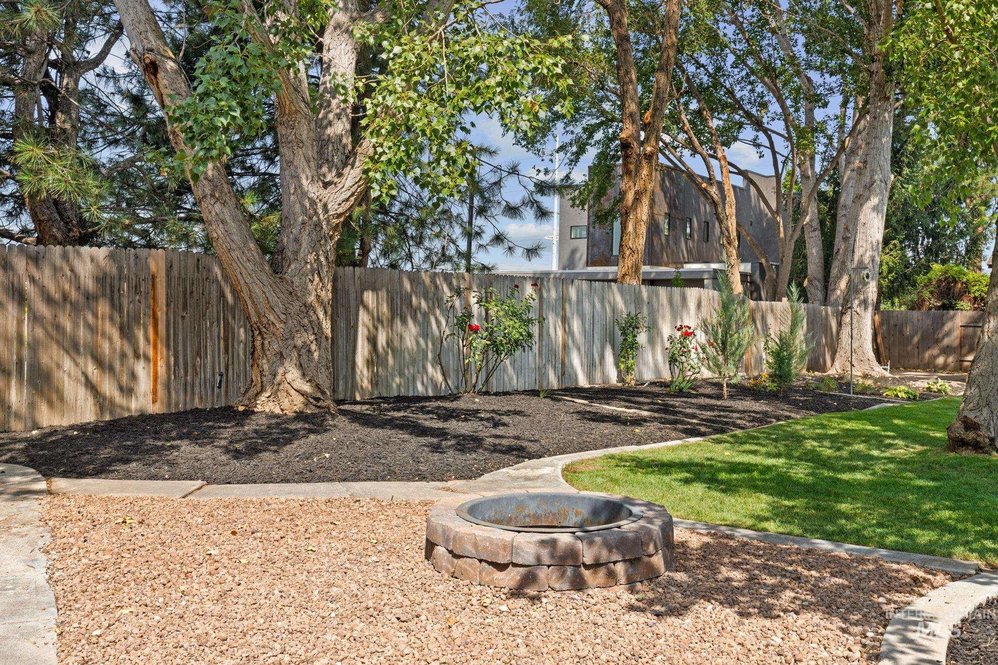 1675 S Country Terrace Way Property Photo 43