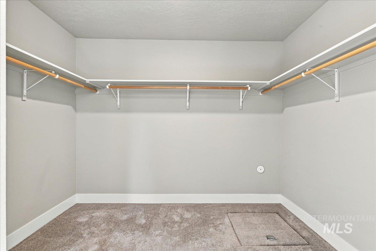 3795 E Berwick Dr Property Photo 24