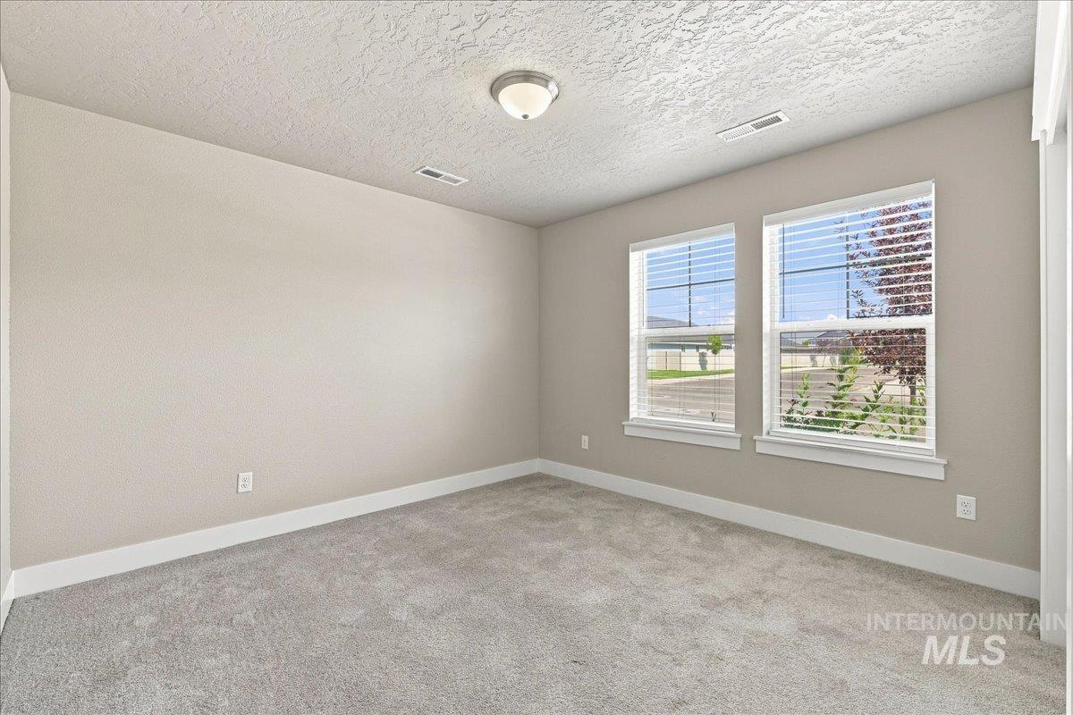 3795 E Berwick Dr Property Photo 25