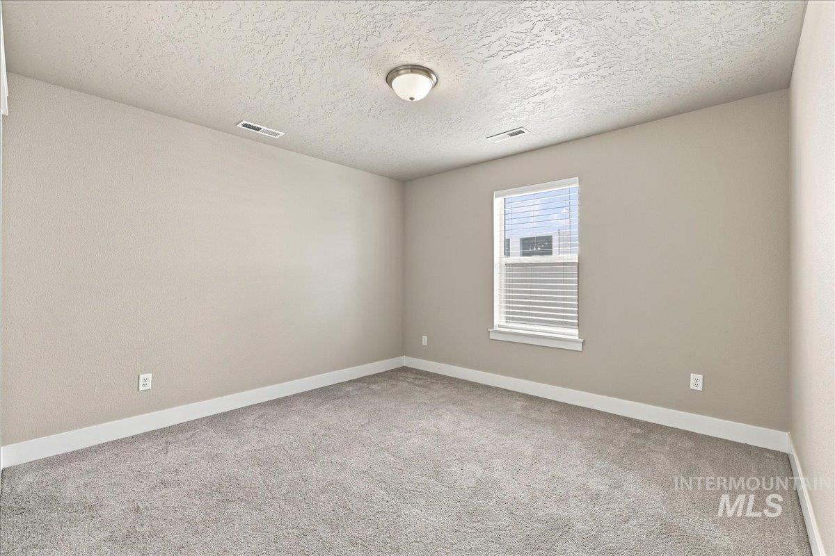 3795 E Berwick Dr Property Photo 27