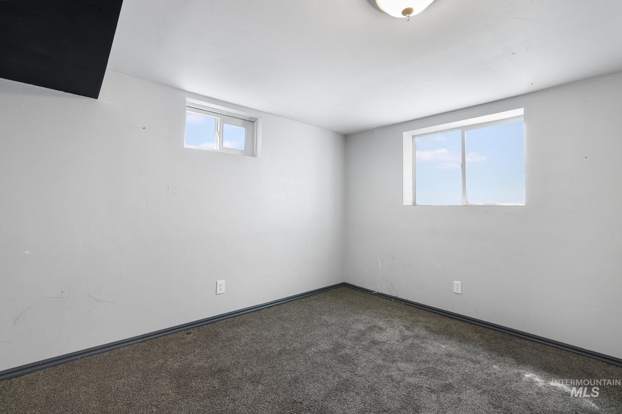 321 Dennis Drive Property Photo 28