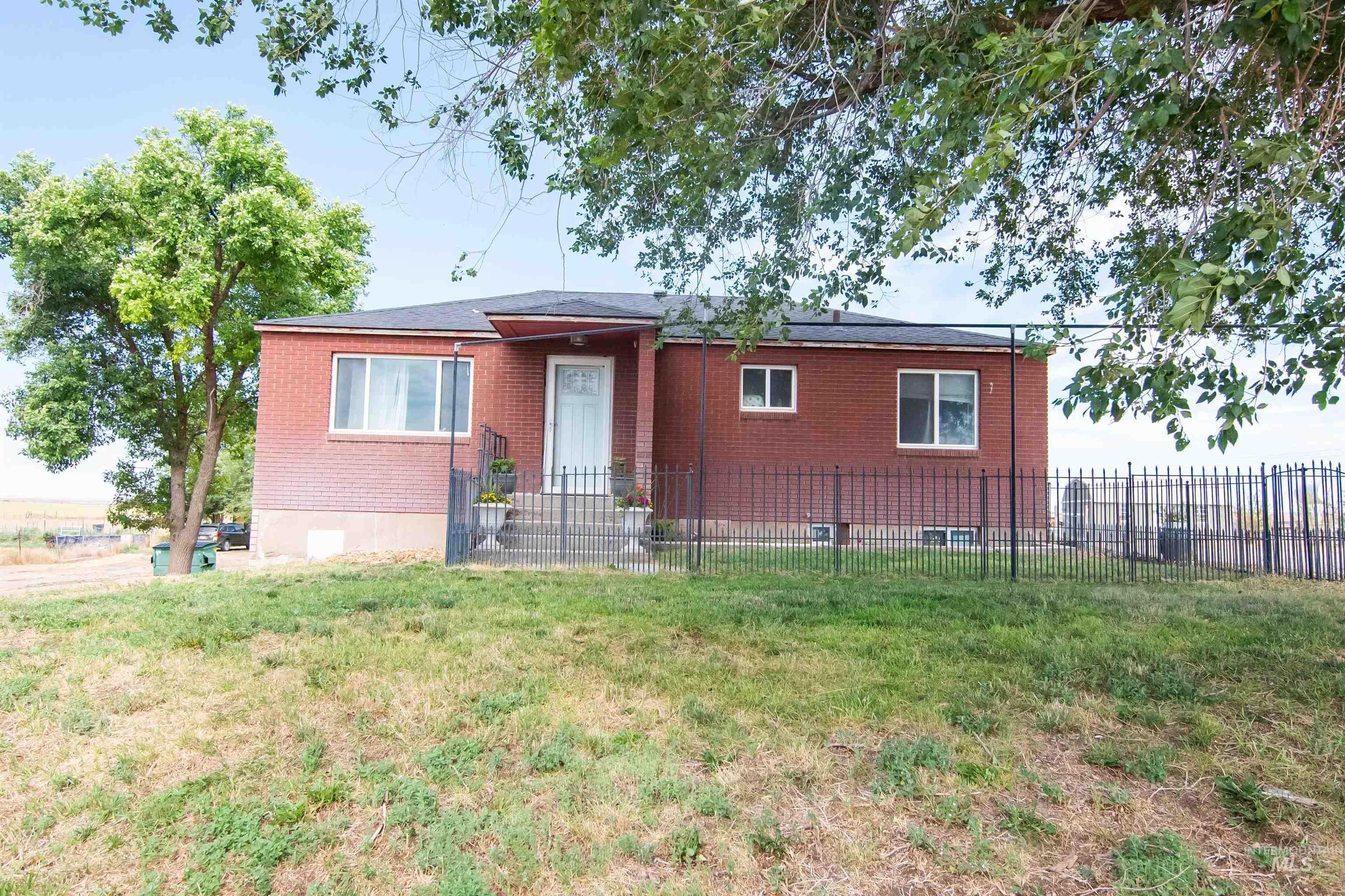 118 S 2900 E Property Photo 4