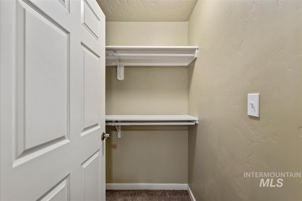 1512 8th St. S. Property Photo 6
