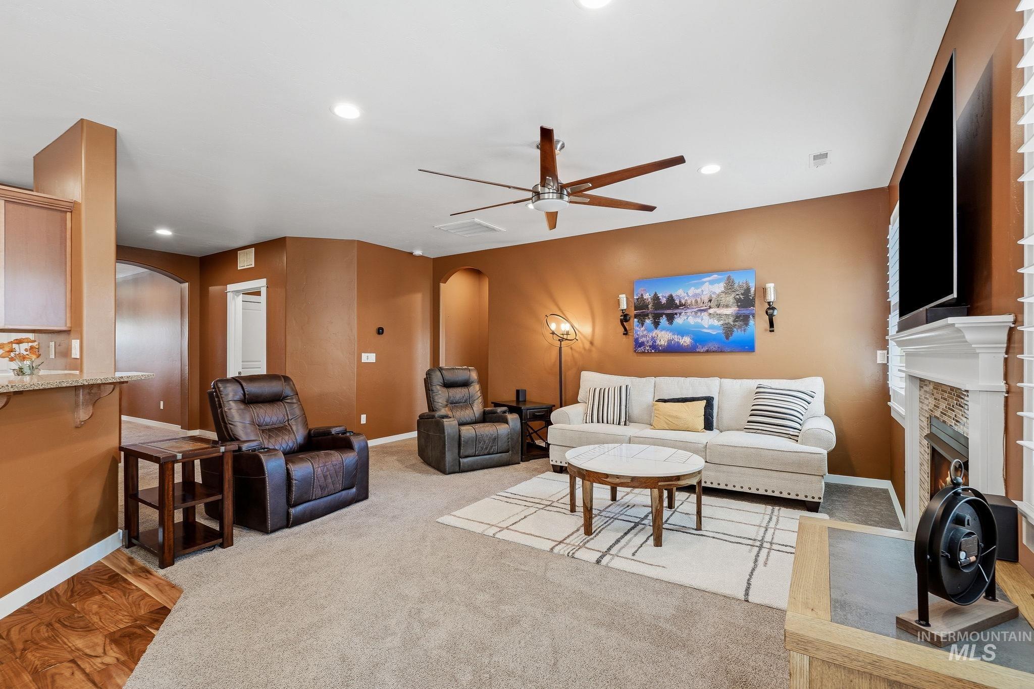 1603 W Cactus Property Photo 16
